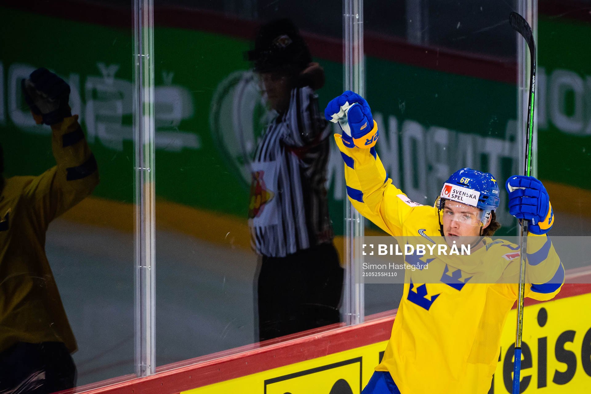 Victor Olofsson of Sweden celebrates