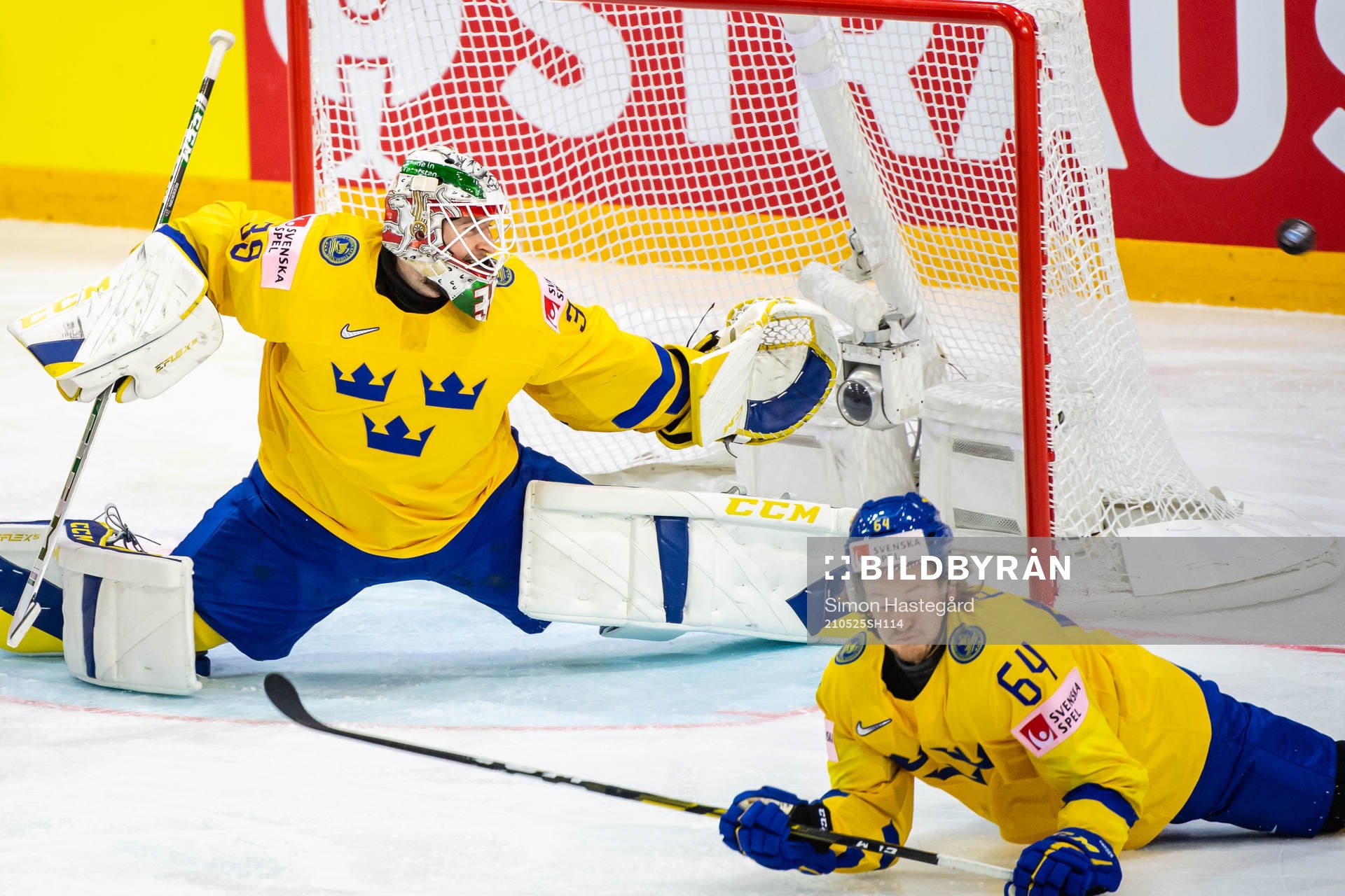 Goalkeeper Adam Reideborn and Jonathan Pudas of Sweden