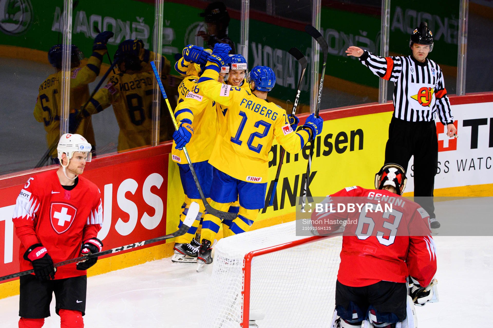 Victor Olofsson , Pär Lindholm and Max Friberg of Sweden