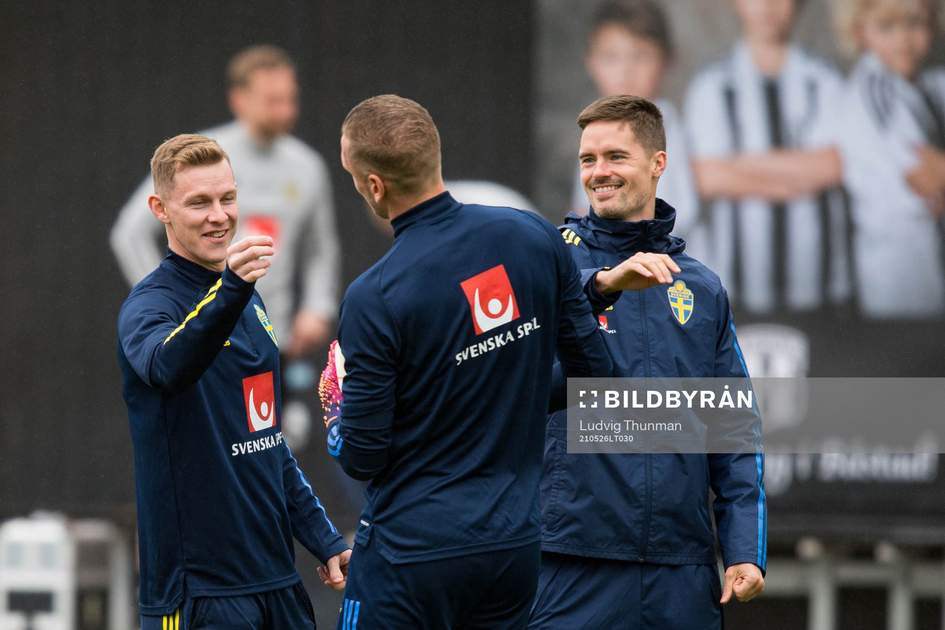 Emil Krafth, goalkeeper Robin Olsen and Mikael Lustig