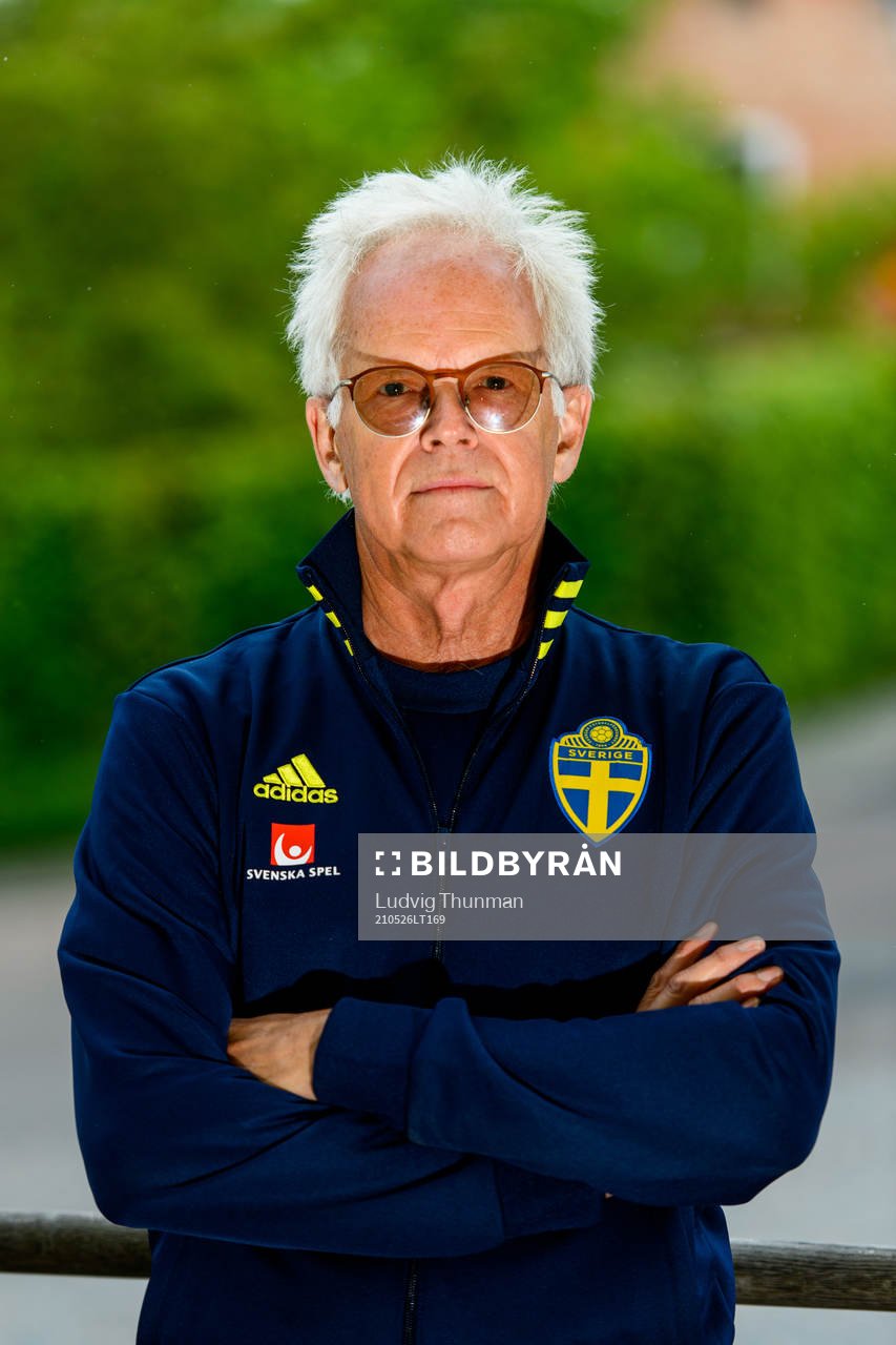 Team doctor Anders Valentin of the Swedish national