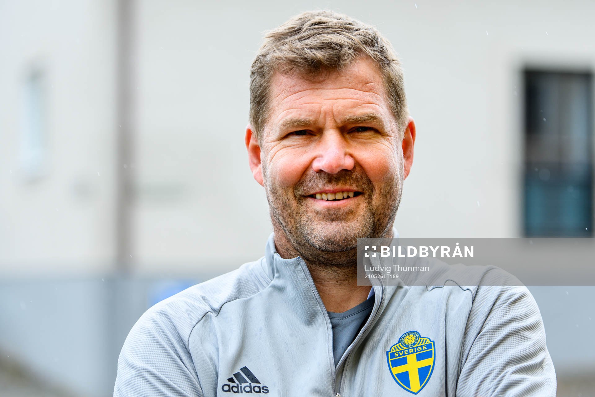 Kit manager Roger Jacobsson of the Swedish national