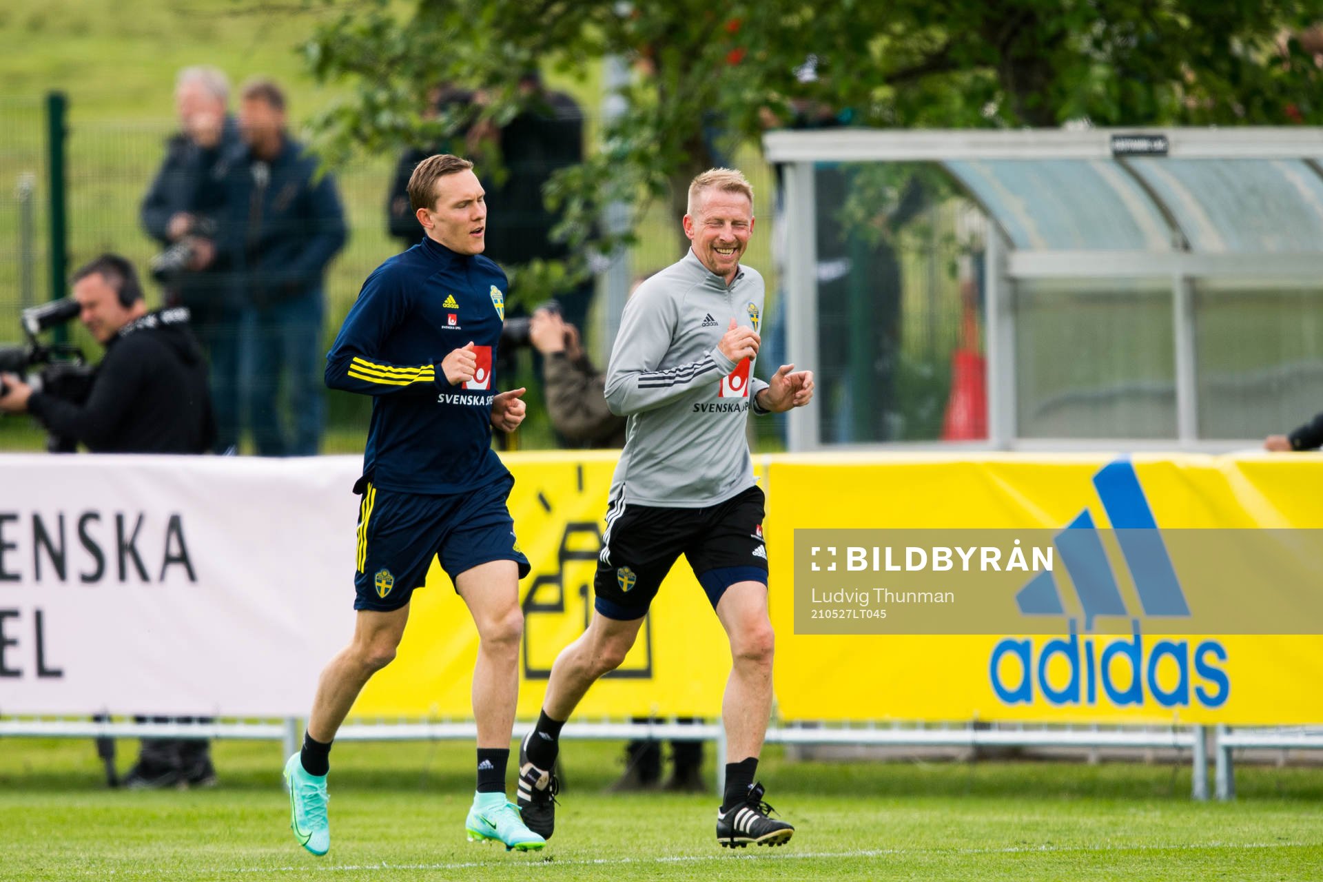 Ludwig Augustinsson and Physio Fredrik Larsson