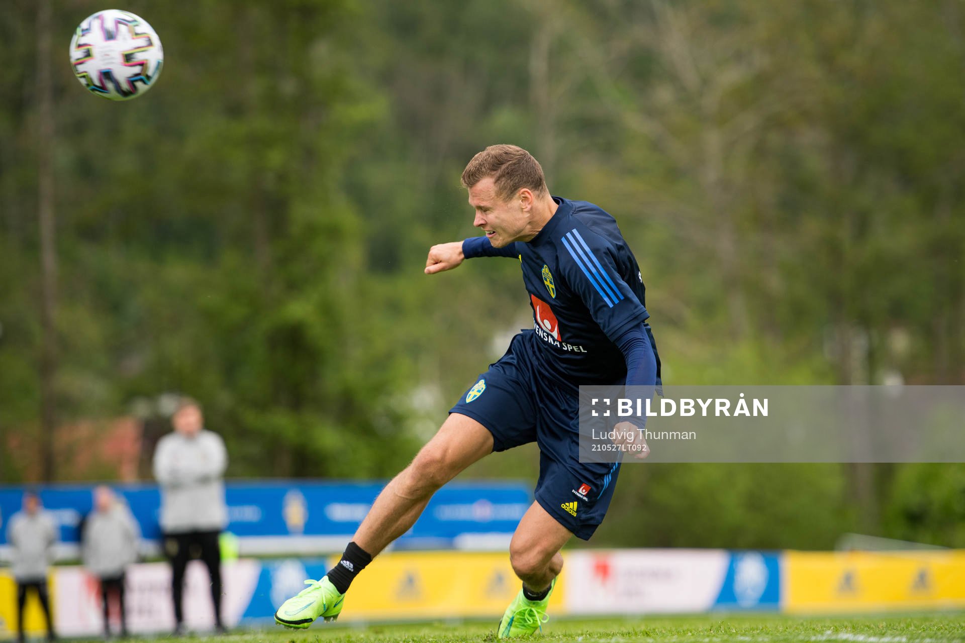 Viktor Claesson