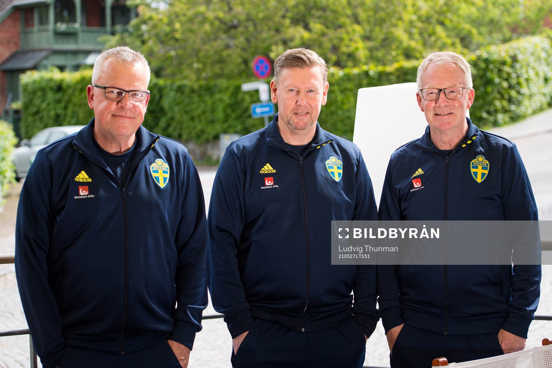 Head coach Janne Andersson, assistant coach Peter