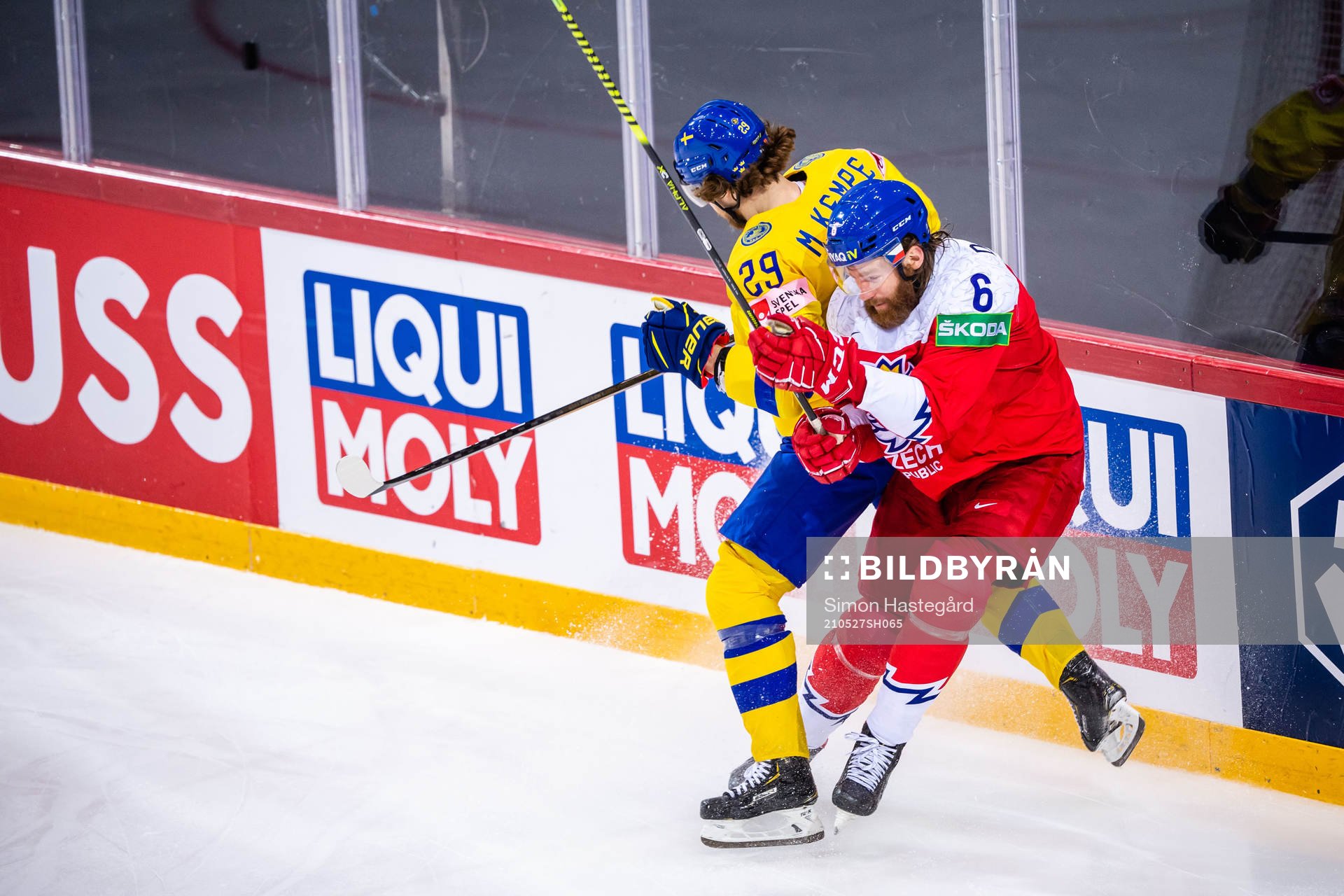 Lawrence Pilut of Sweden and David Musil of Czech Republic