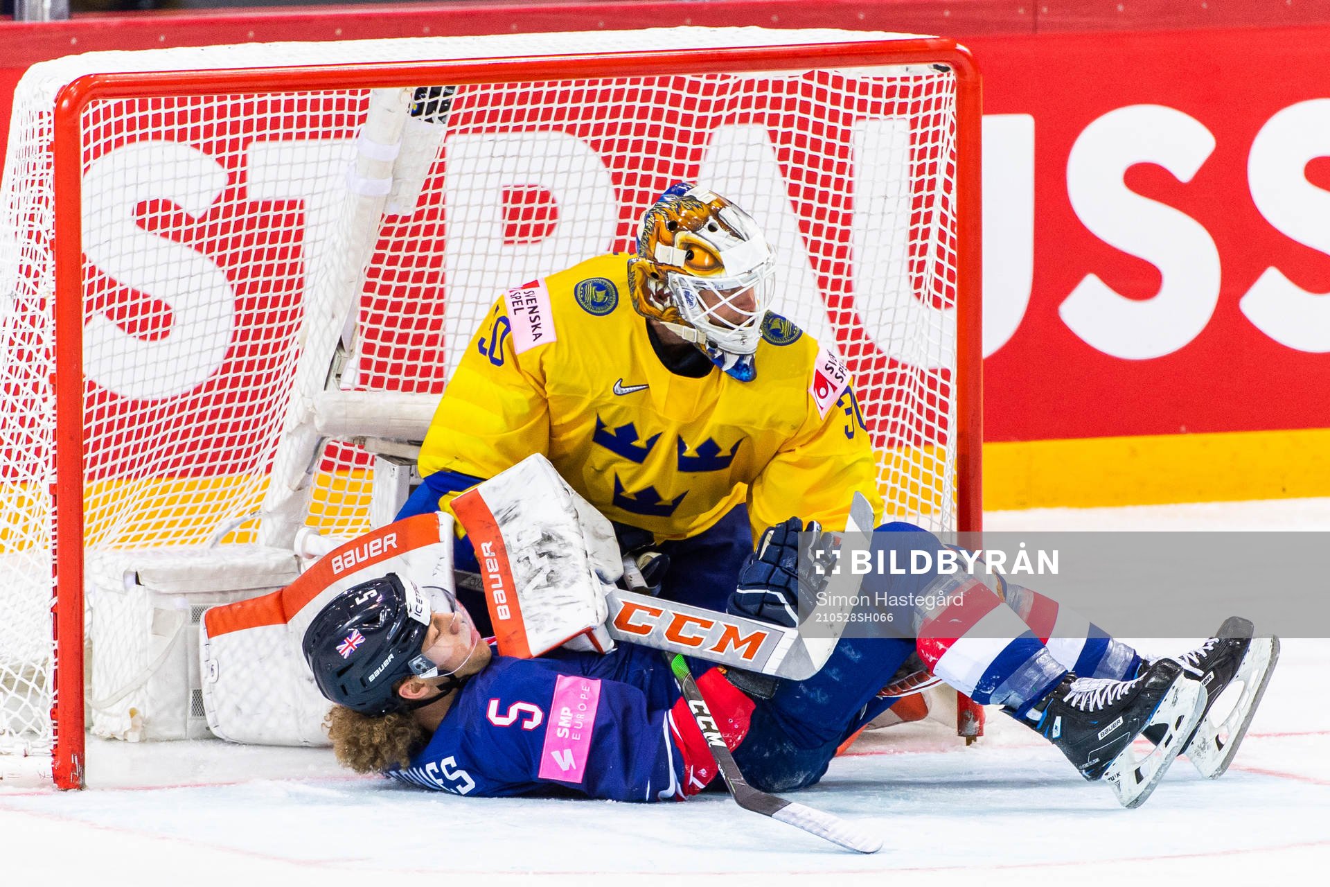 Ben Davies of Great Britain lies in front of goalkeeper