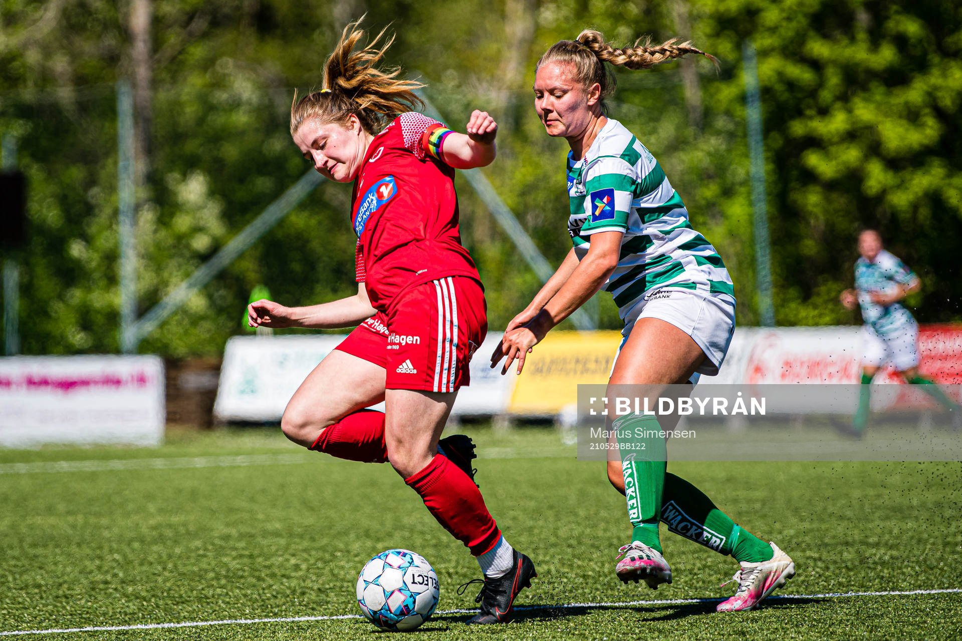 Oda Åmland Edvartsen of Fart and Ingrid Borgen of KIL/Hemne during the 1. divison football match between KIL/Hemne and Fart on May 29, 2021 in Kyrksæterøra.