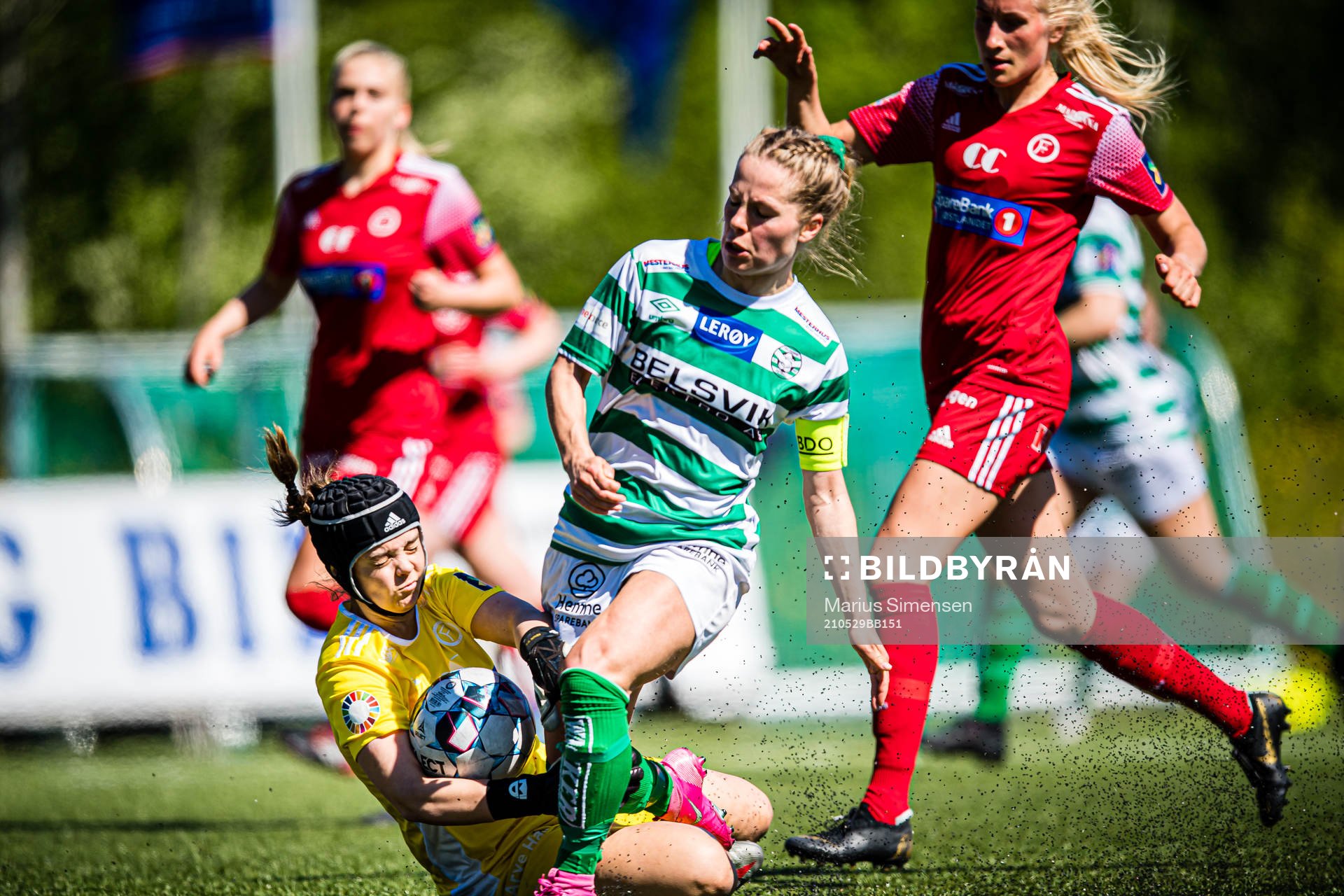 Idun-Kristine Jørgensen of Fart and Sara Margrethe Hoftun Bjerksæter of KIL/Hemne during the 1. divison football match between KIL/Hemne and Fart on May 29, 2021 in Kyrksæterøra.