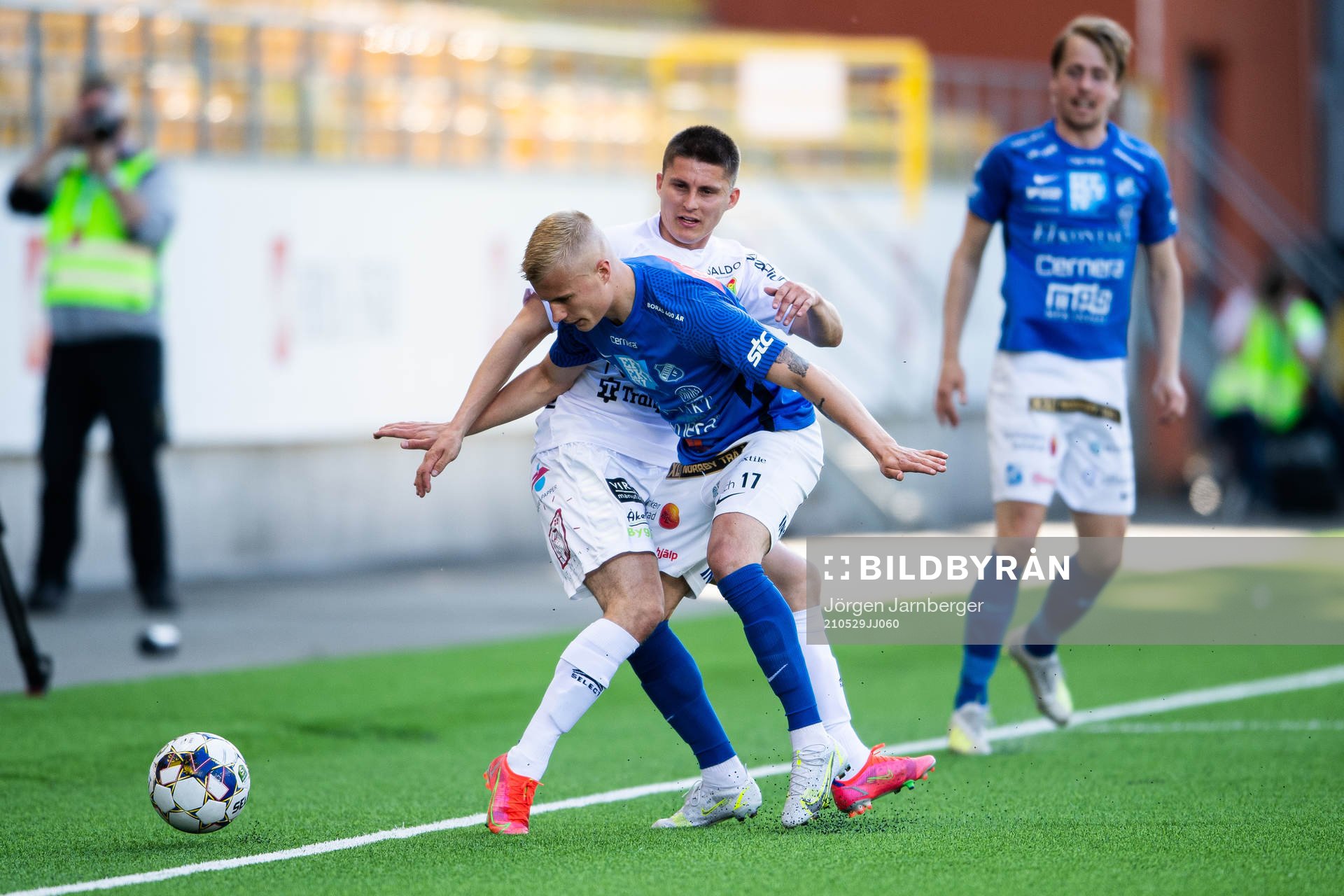 Norrbys Viktor Bergh och GAIS Johan Andersson