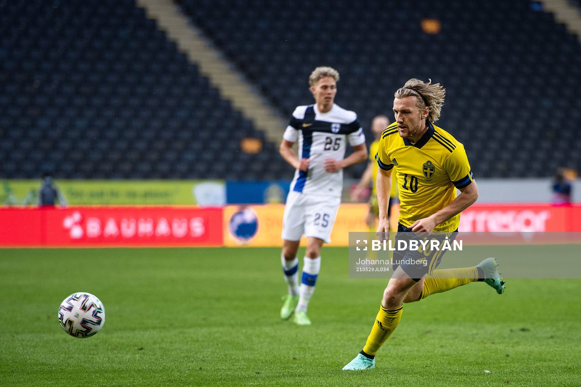 Emil Forsberg of Sweden