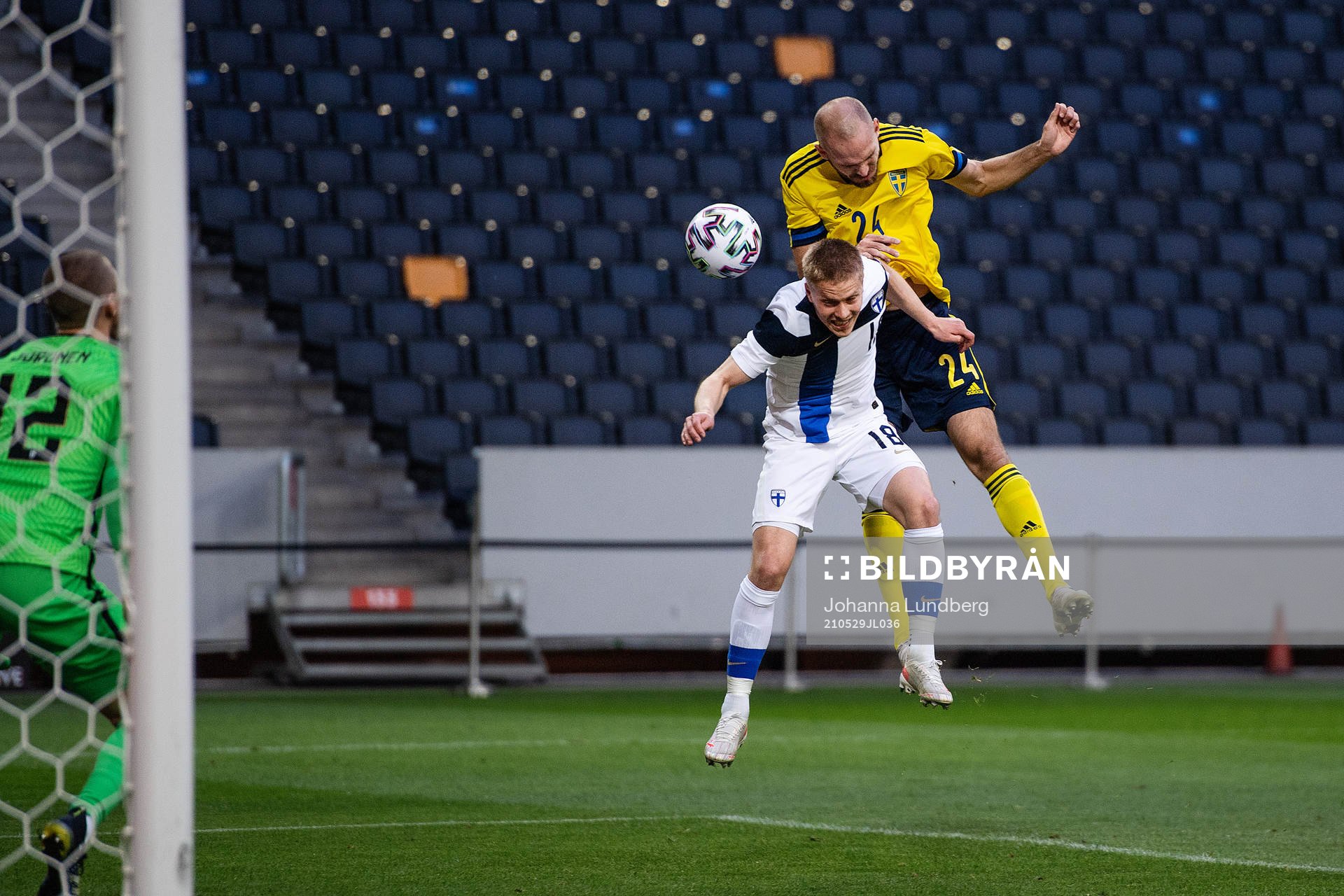 Marcus Danielson of Sweden and Jere Uronen of Finland