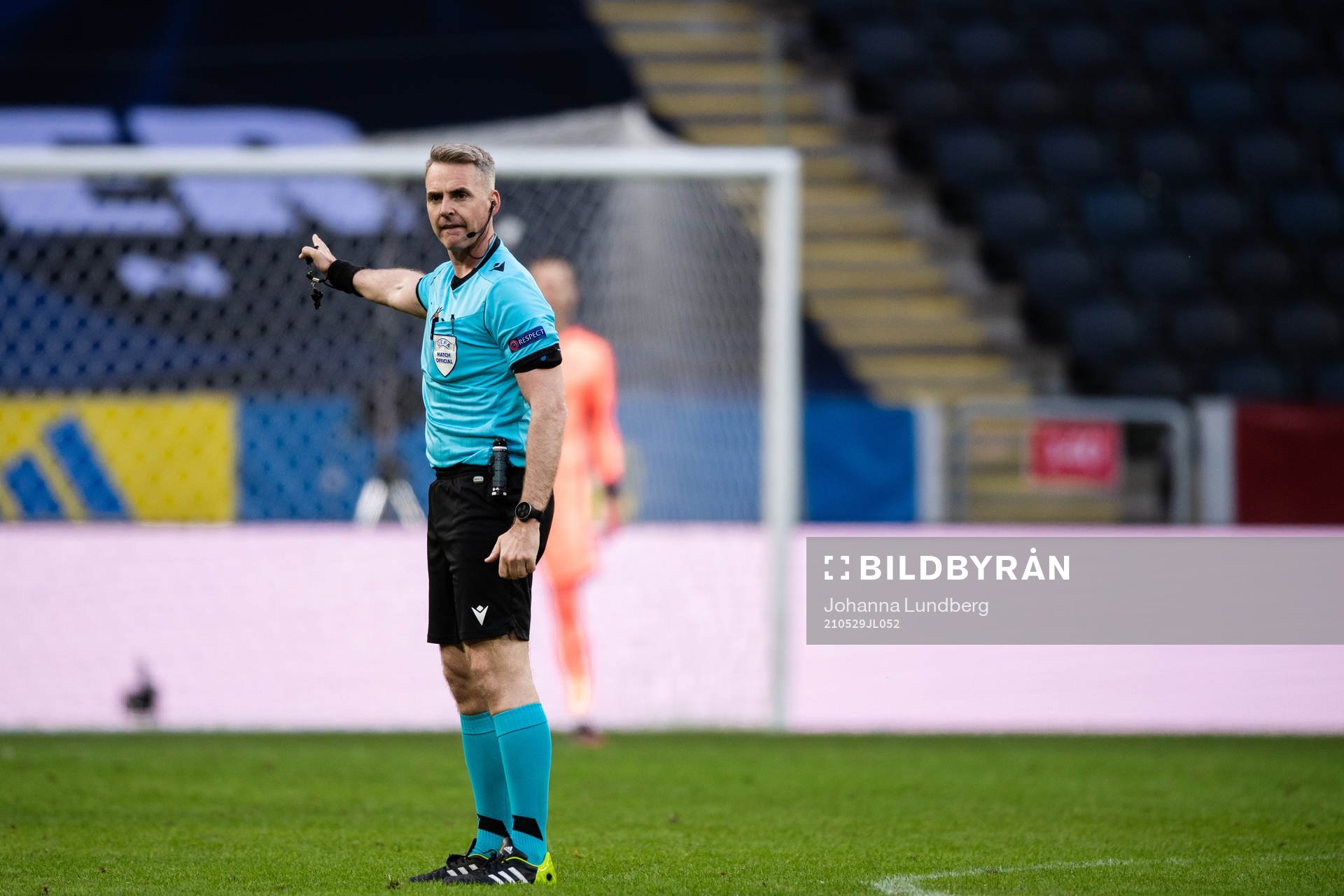 referee Jakob Kehlet