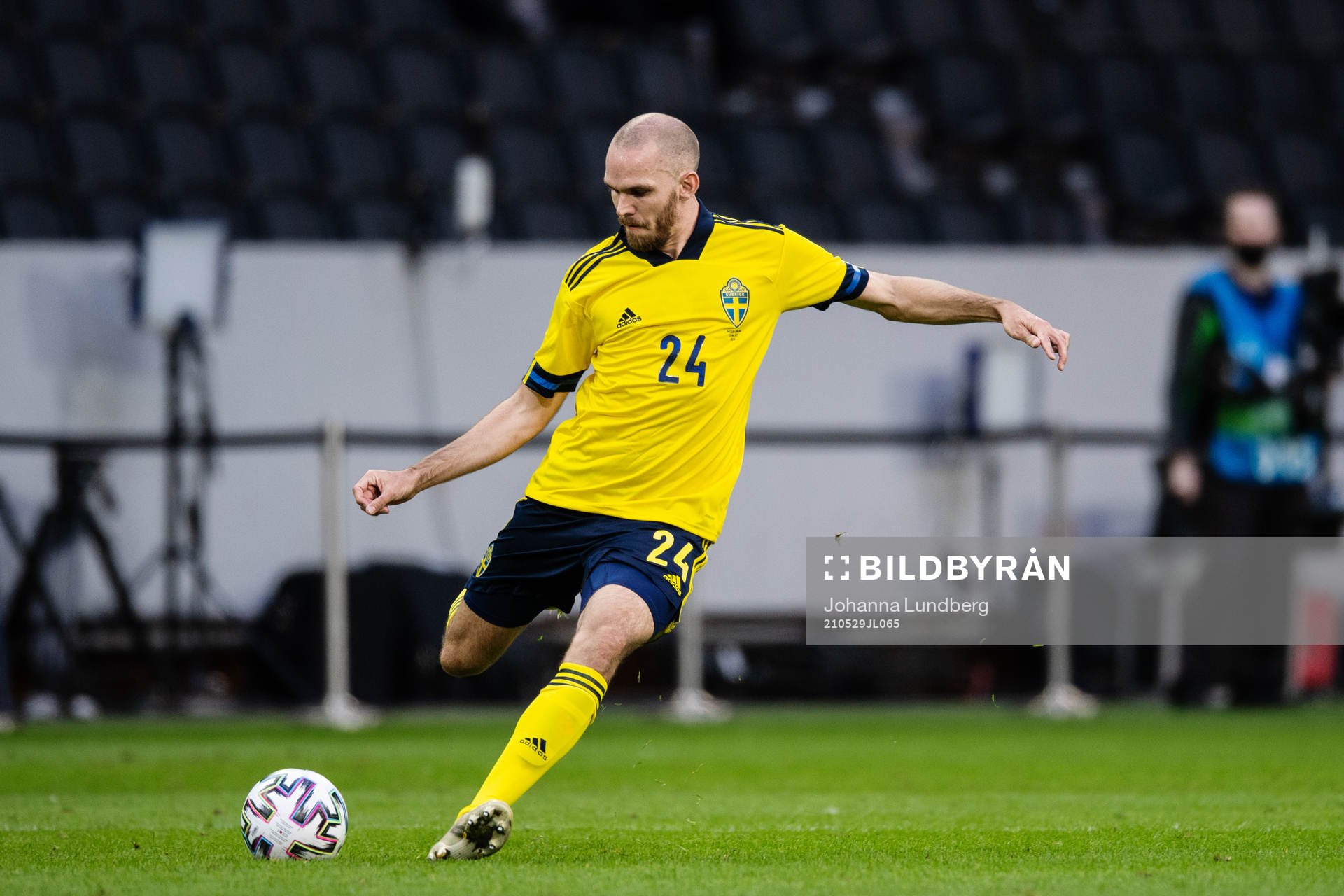 Marcus Danielson of Sweden