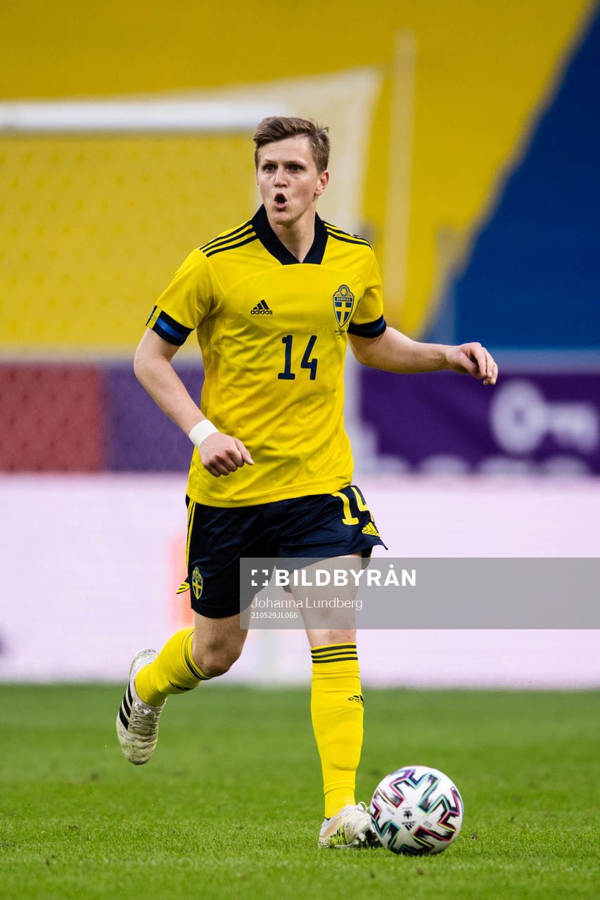 Joakim Nilsson of Sweden