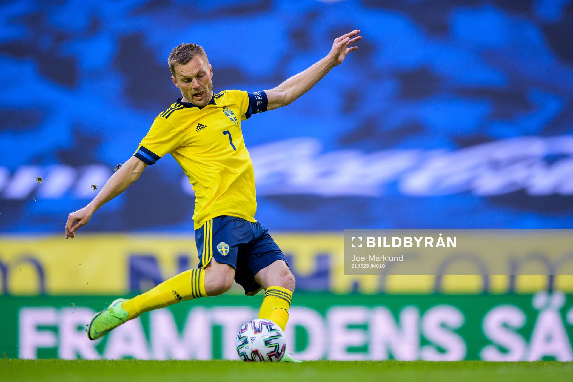 Sebastian Larsson of Sweden