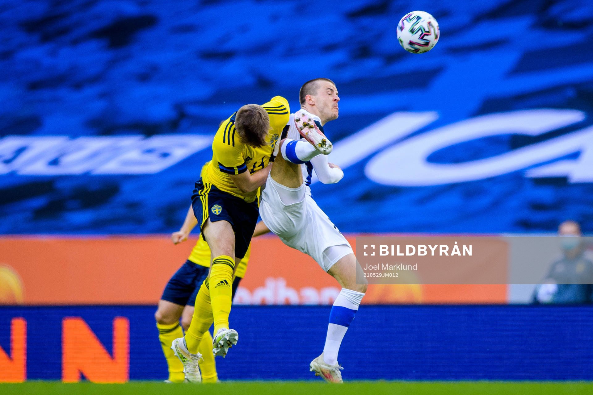 Joakim Nilsson of Sweden and Roope Riski of Finland