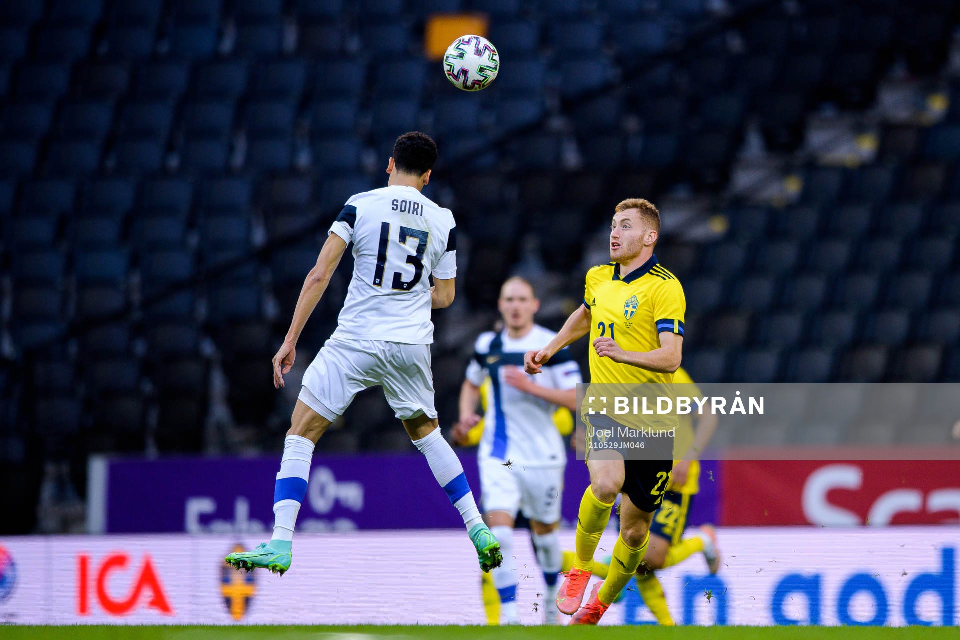 Pyry Soiri of Finland and Dejan Kulusevski of Sweden