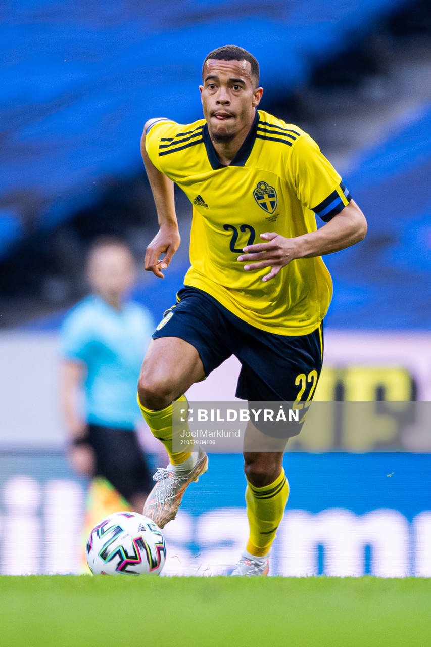 Robin Quaison of Sweden