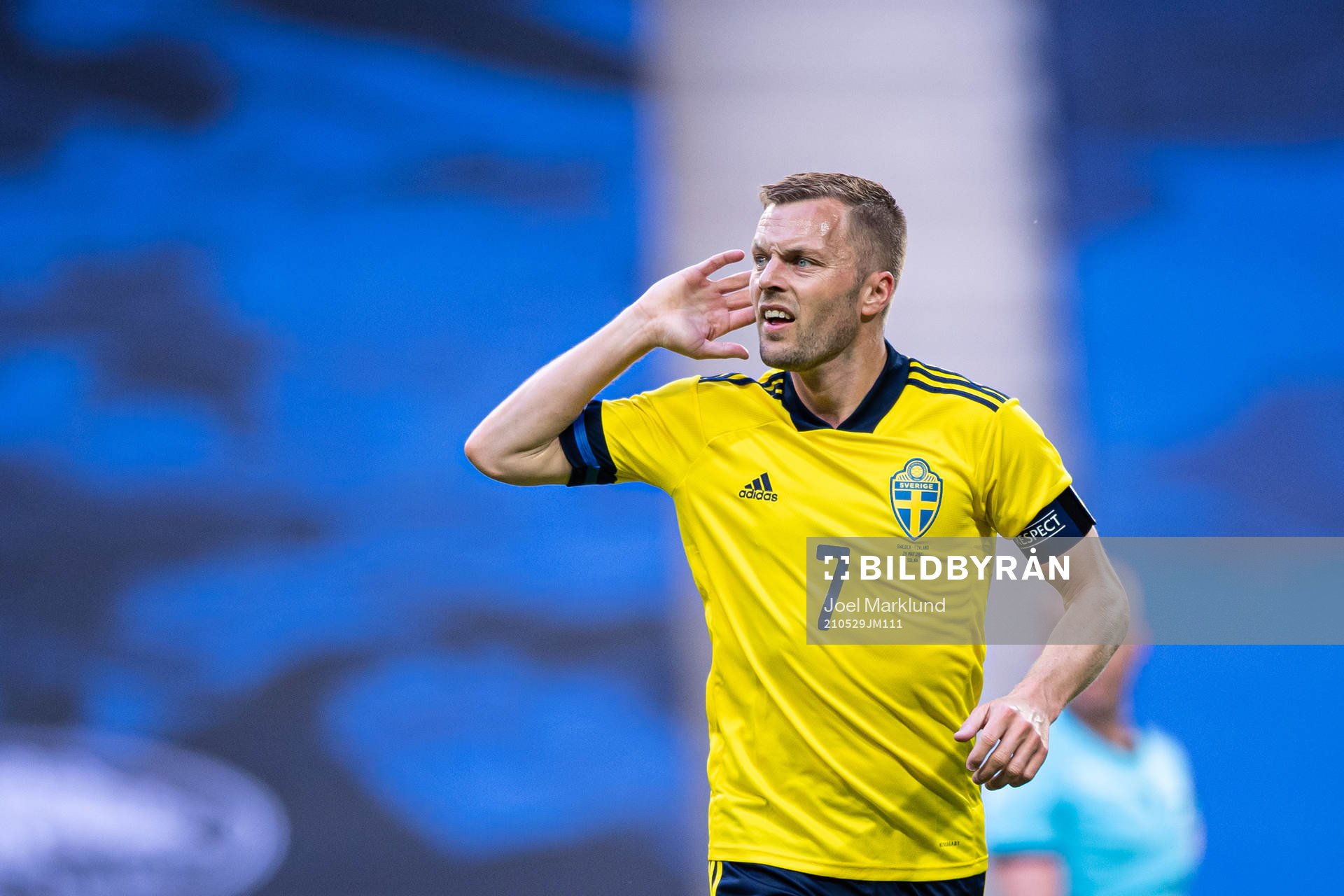 Sebastian Larsson of Sweden