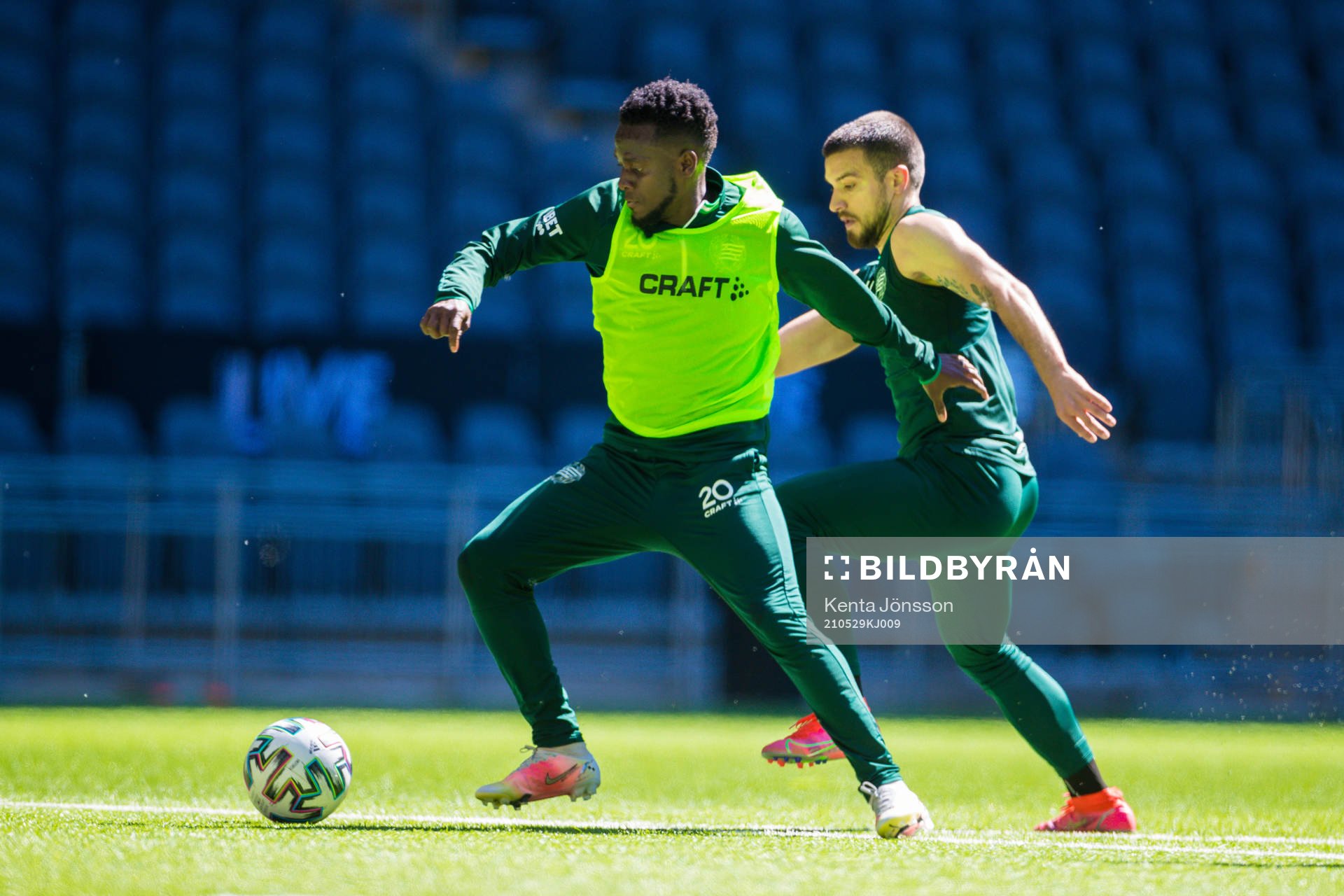 David Accam och Vladimir Rodic