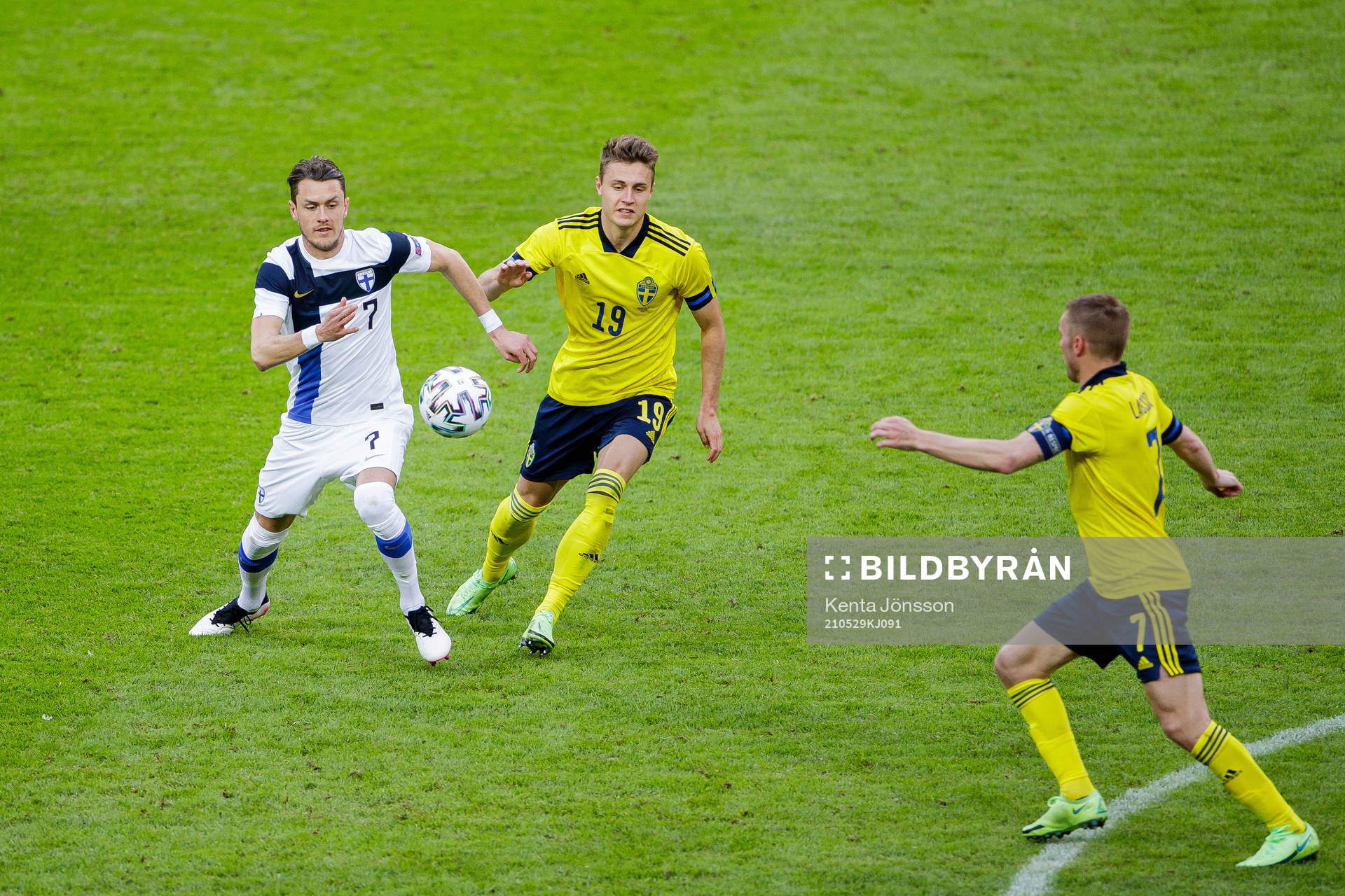 Thomas Lam of Finland and Mattias Svanberg of Sweden during the international friendly football match between Sweden and Finland on May 29, 2021 in Stockholm.