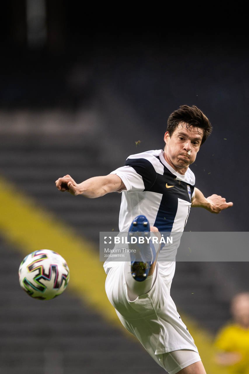 Sauli Väisänen of Finland