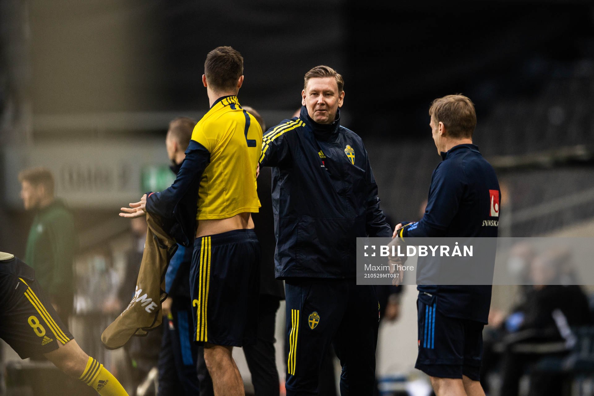 Assistant coach Peter Wettergren and Mikael Lustig of Sweden