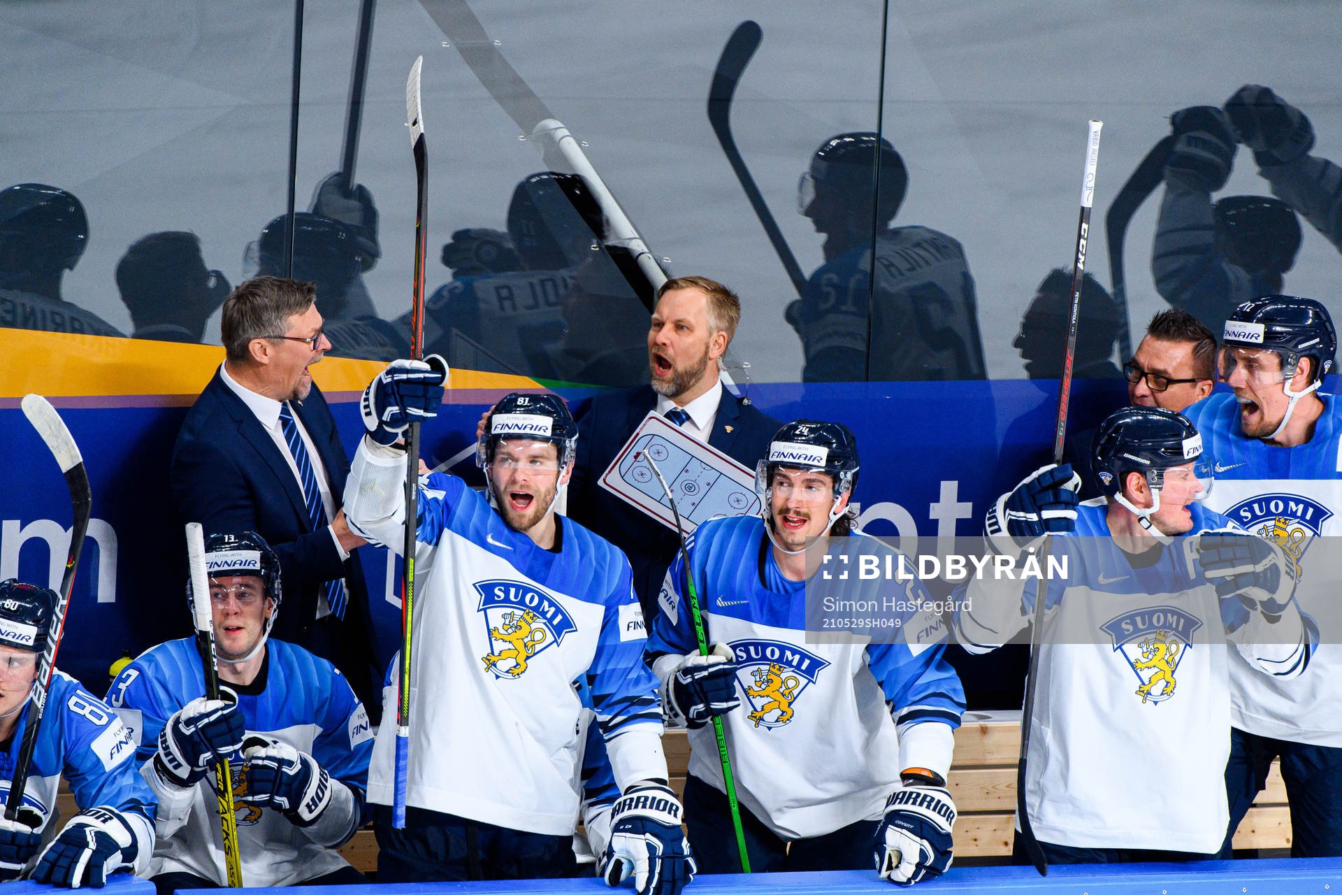 Jukka Jalonen, Head coach and assistant coach Mikko Manner
