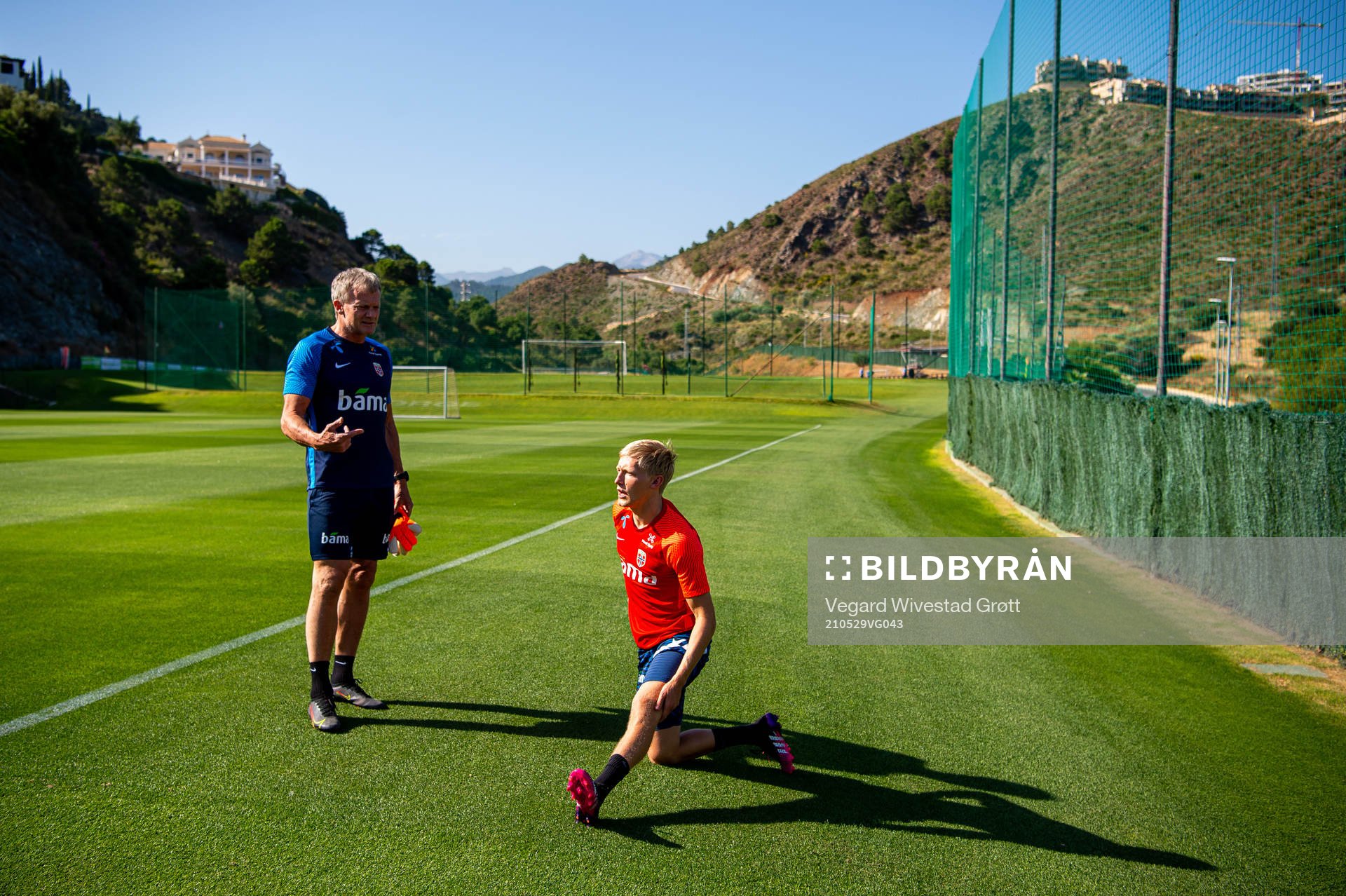 Frode Grodås, goalkeeper coach, and Birger Meling of the
