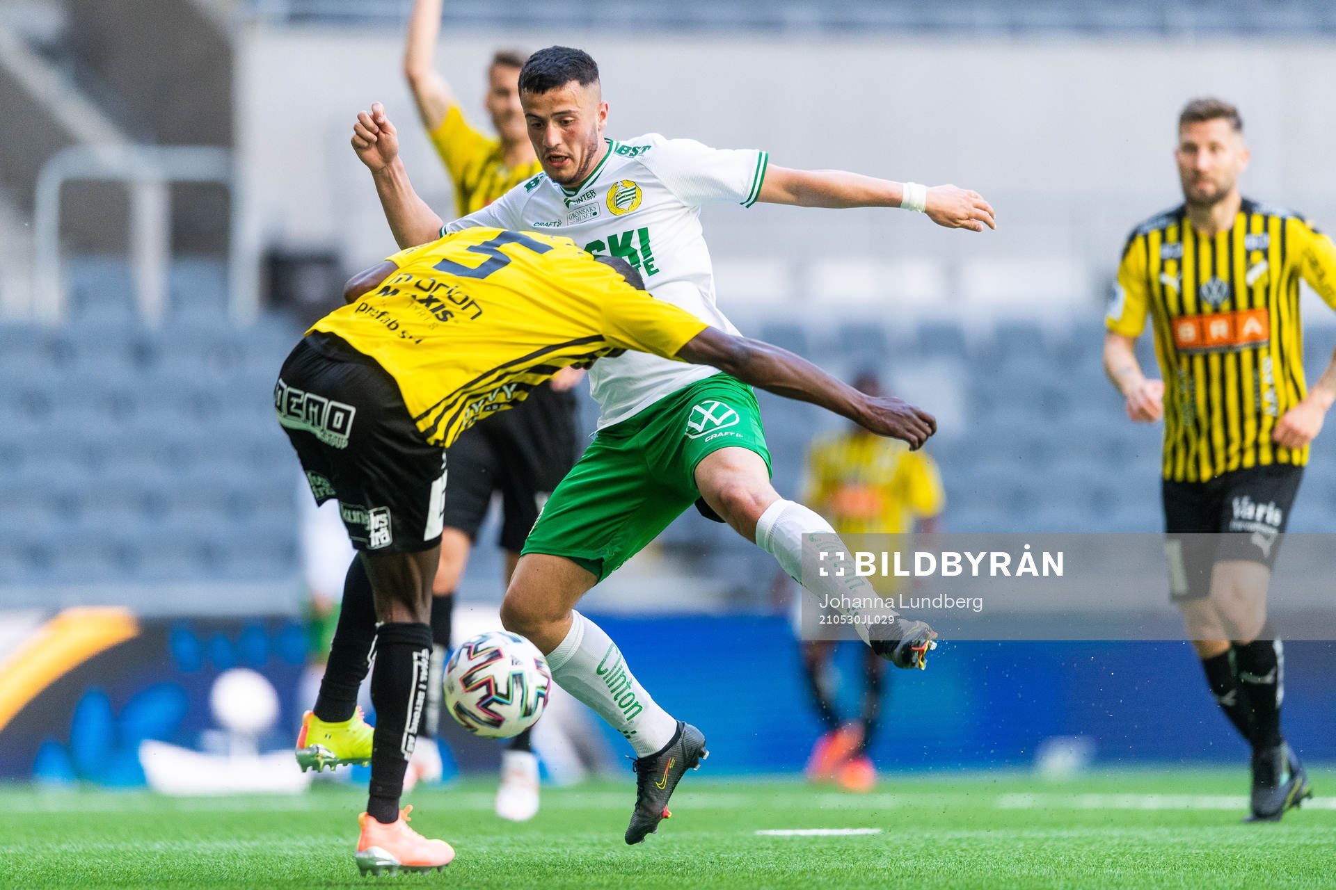Häckens Godswill Ekpolo och Hammarbys Astrit Selmani