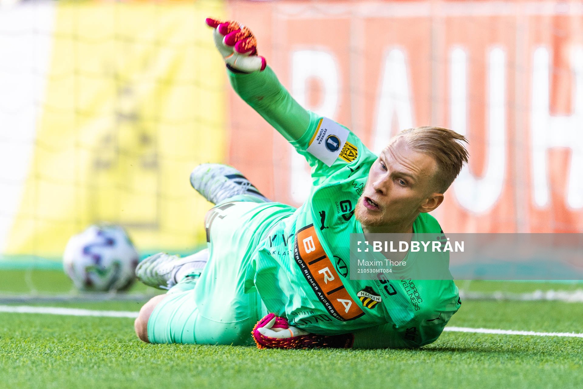Häckens målvakt Pontus Dahlberg vid straffläggningen