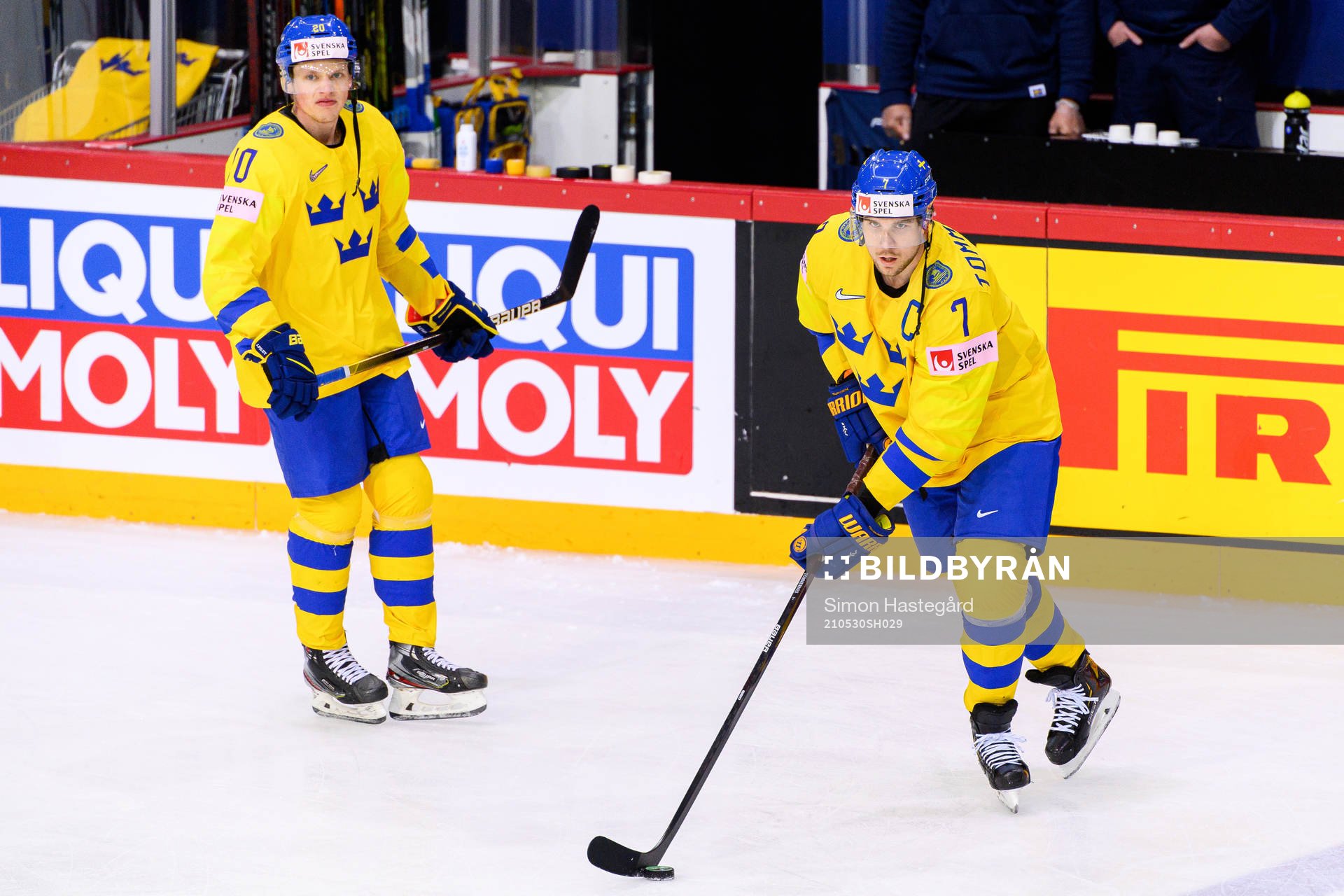 Lawrence Pilut and Henrik Tömmernes of Sweden