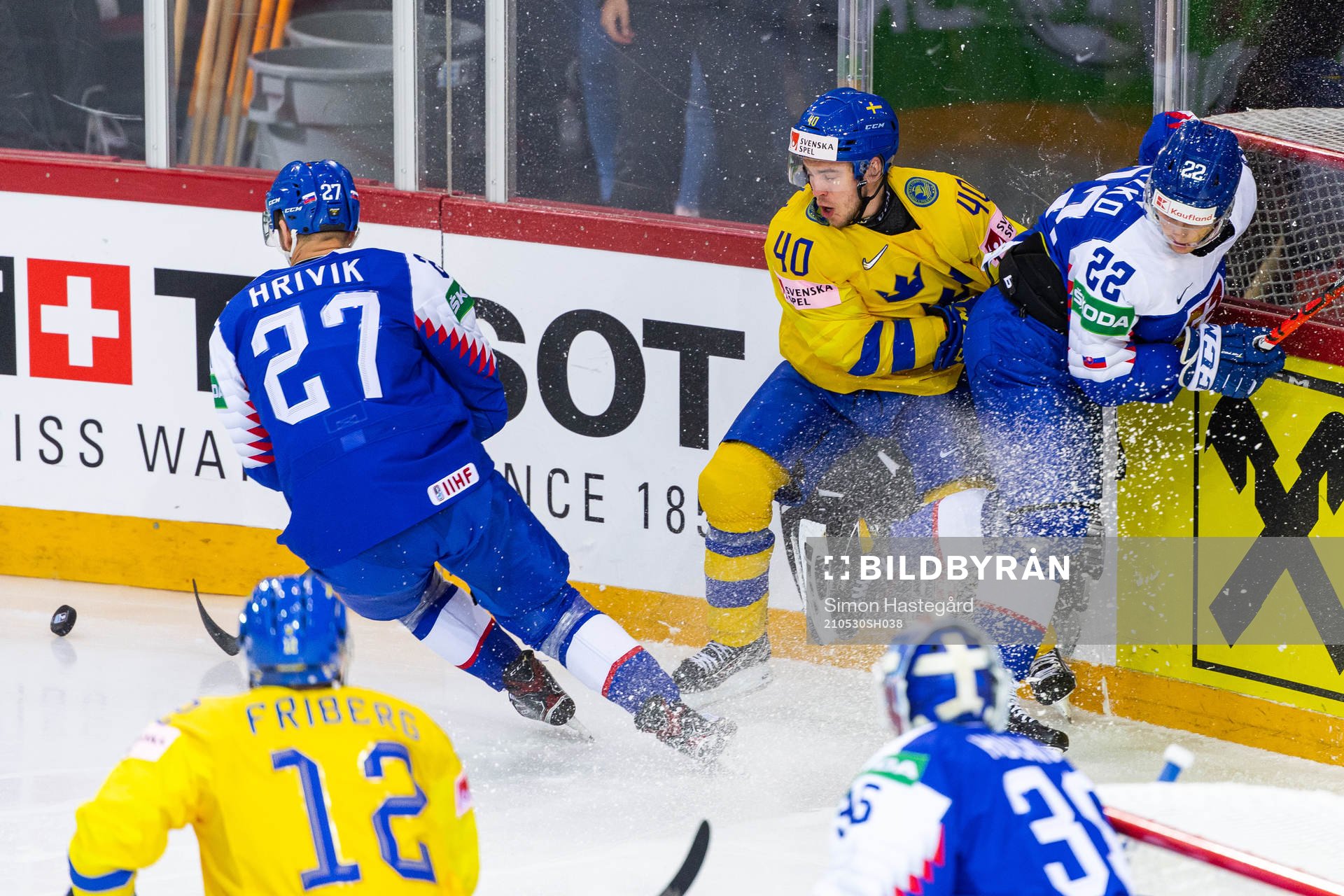 Marek Hrivik and Samuel Knazko of Slovakia against Andreas