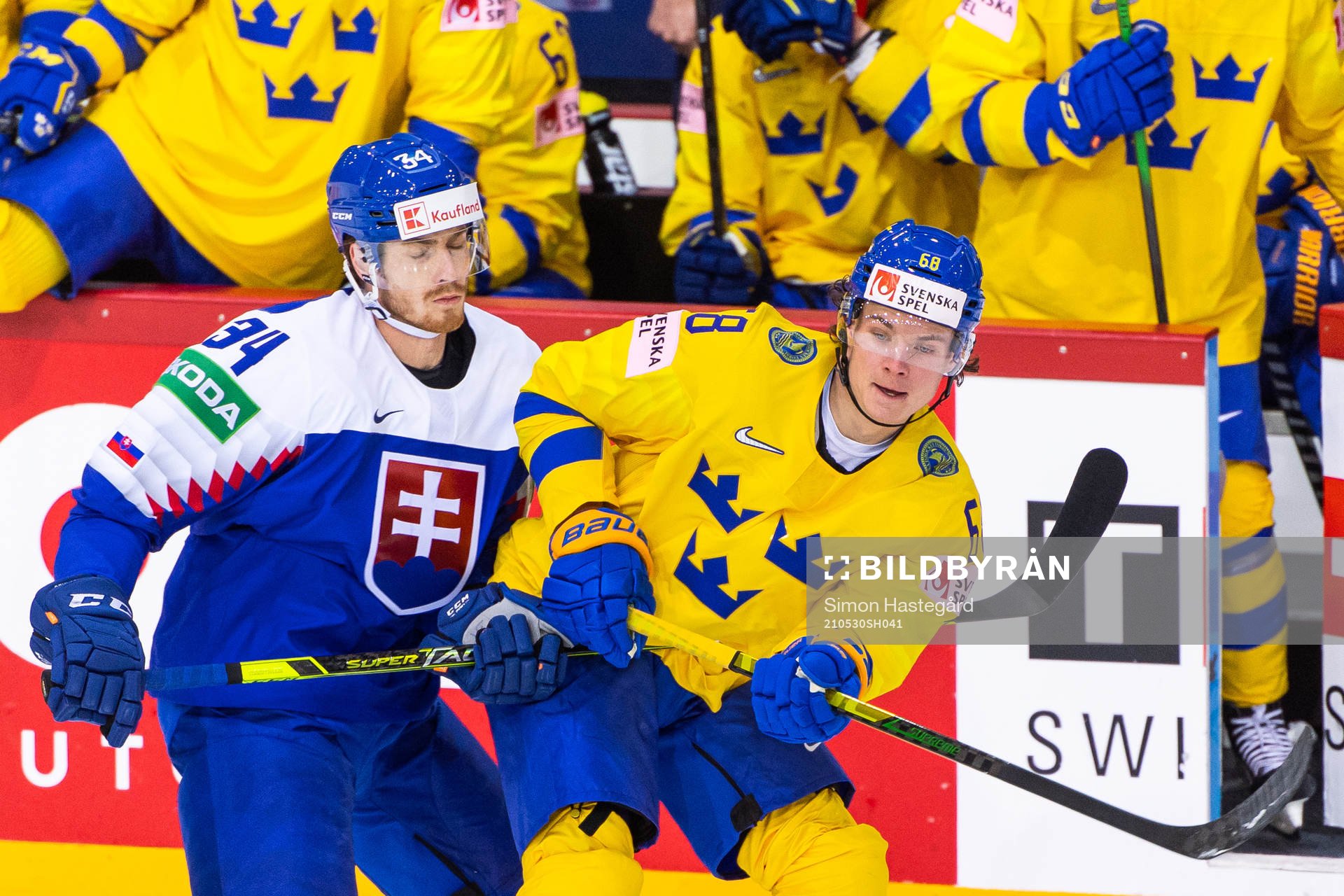 Peter Cehlarik of Slovakia and Victor Olofsson of Sweden