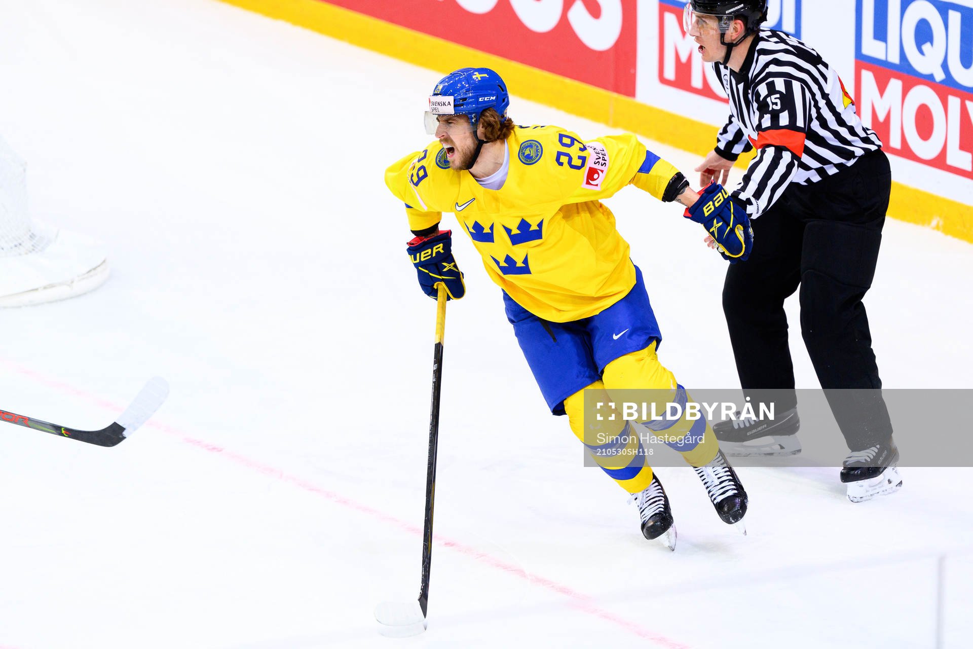 Mario Kempe of Sweden in pain