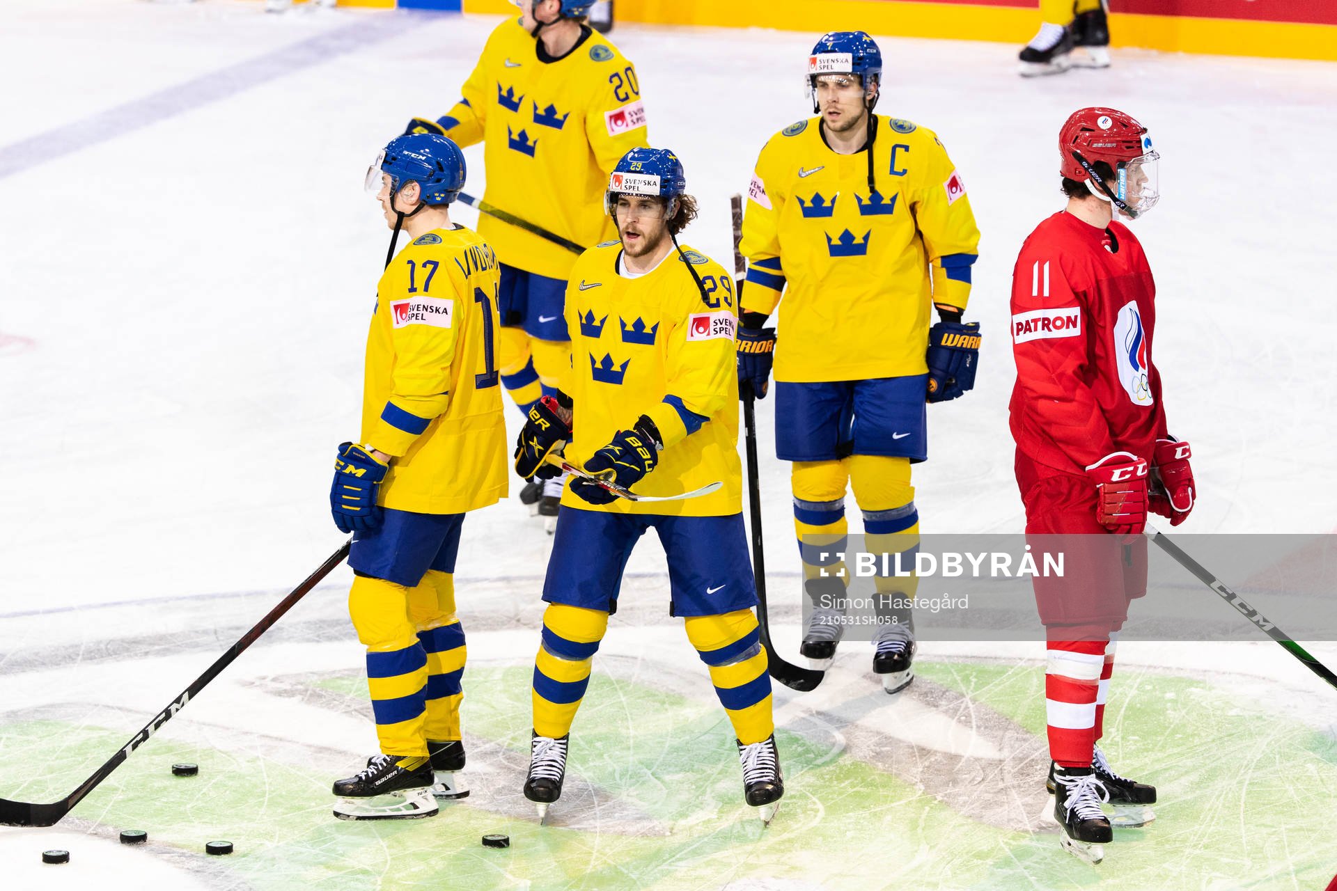 Mario Kempe of Sweden ahead the 2021 IIHF Ice Hockey World