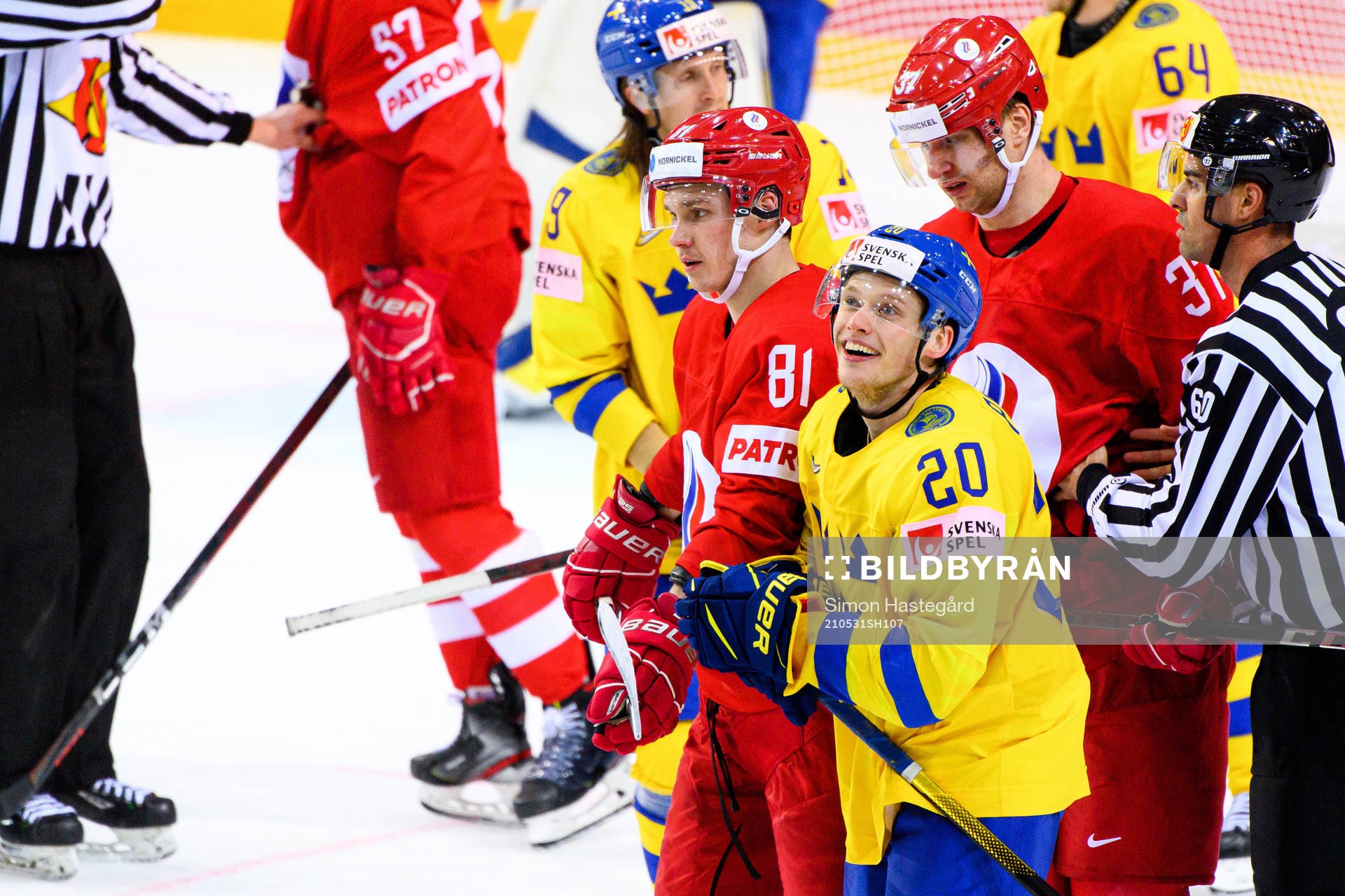 Vladislav Kamenev of Russia  and Lawrence Pilut of Sweden