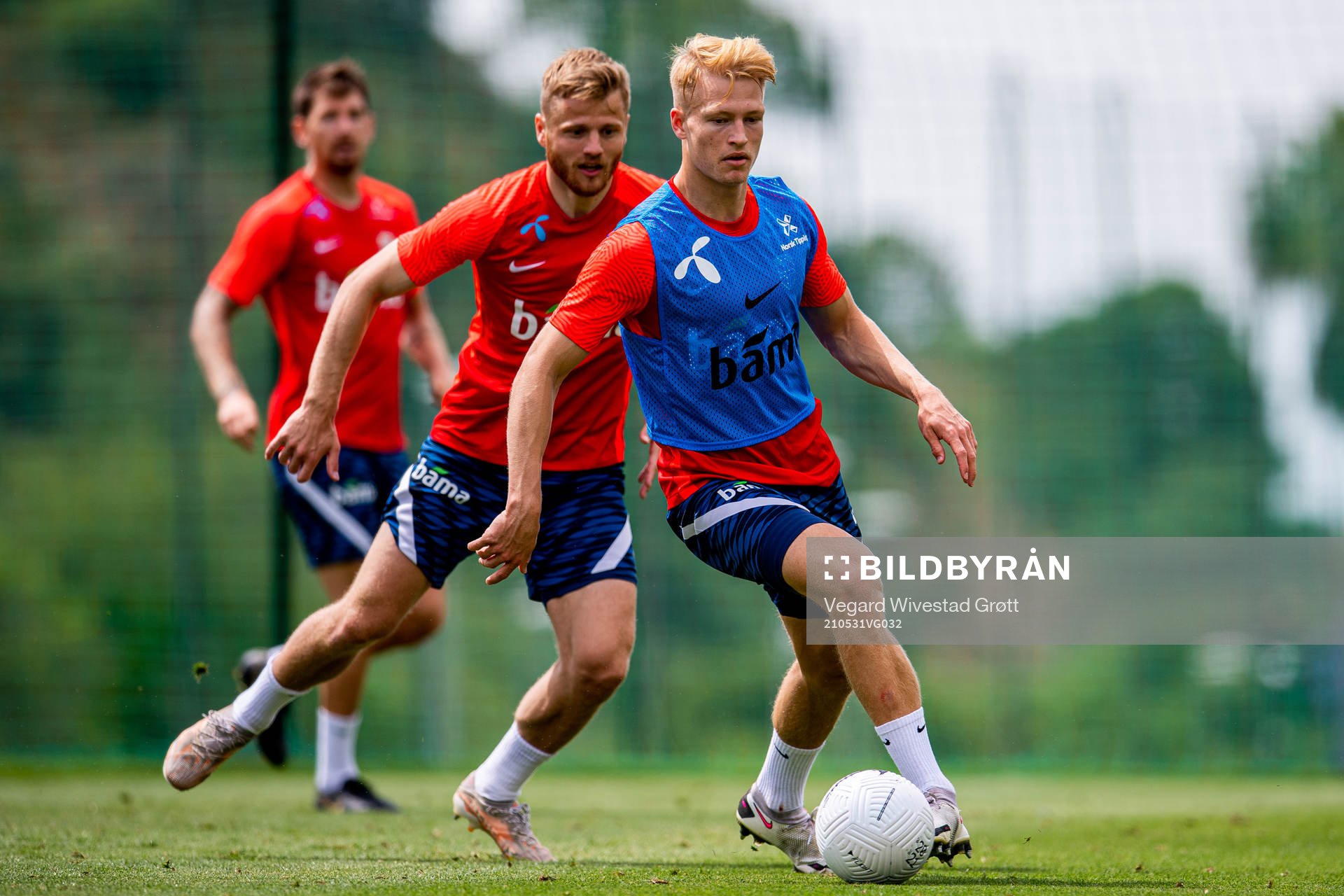 Fredrik Midtsjø and Andreas Hanche-Olsen of the Norwegian