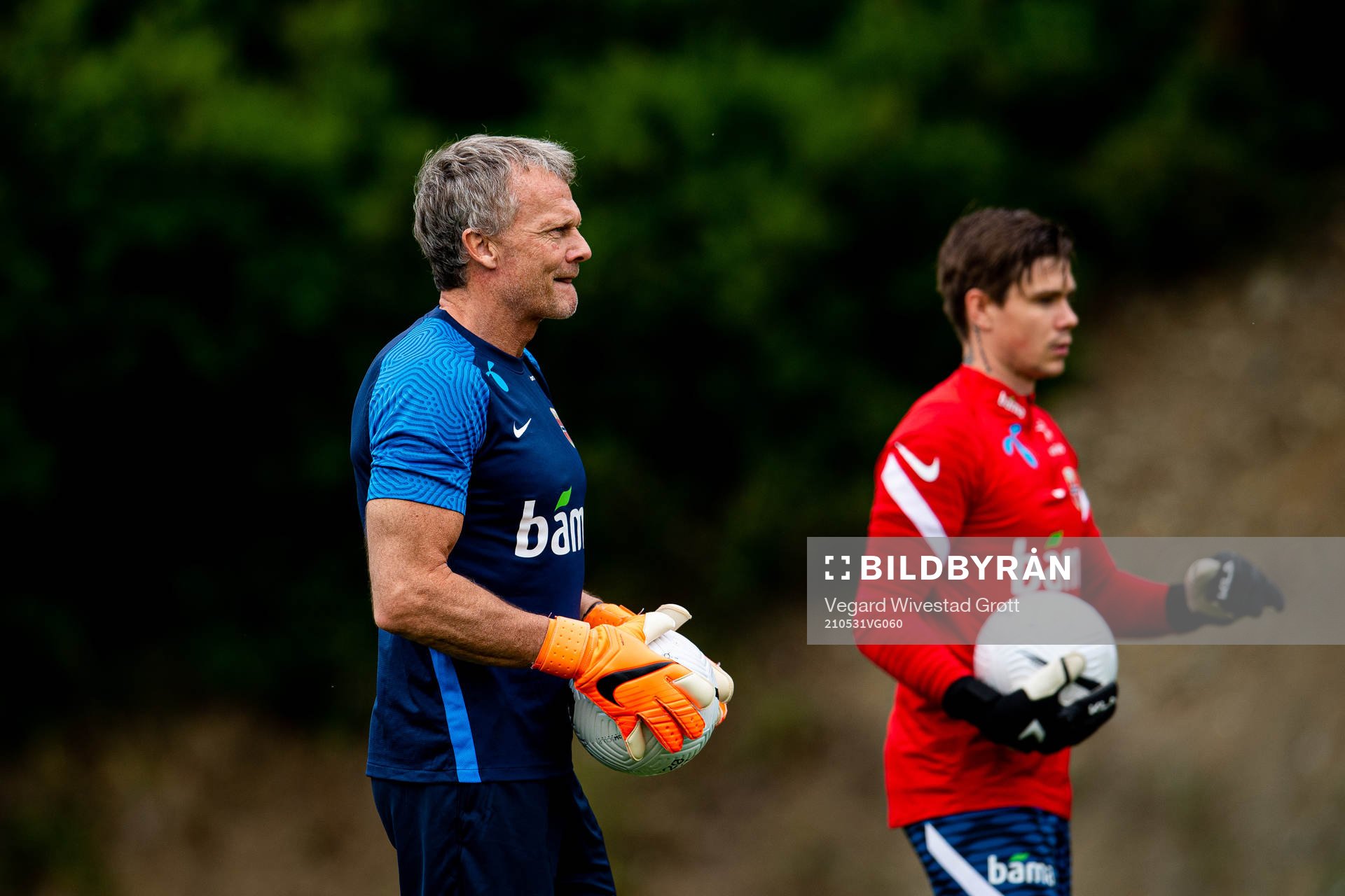 Frode Grodås, goalkeeper coach, and Per Kristian Bråtveit