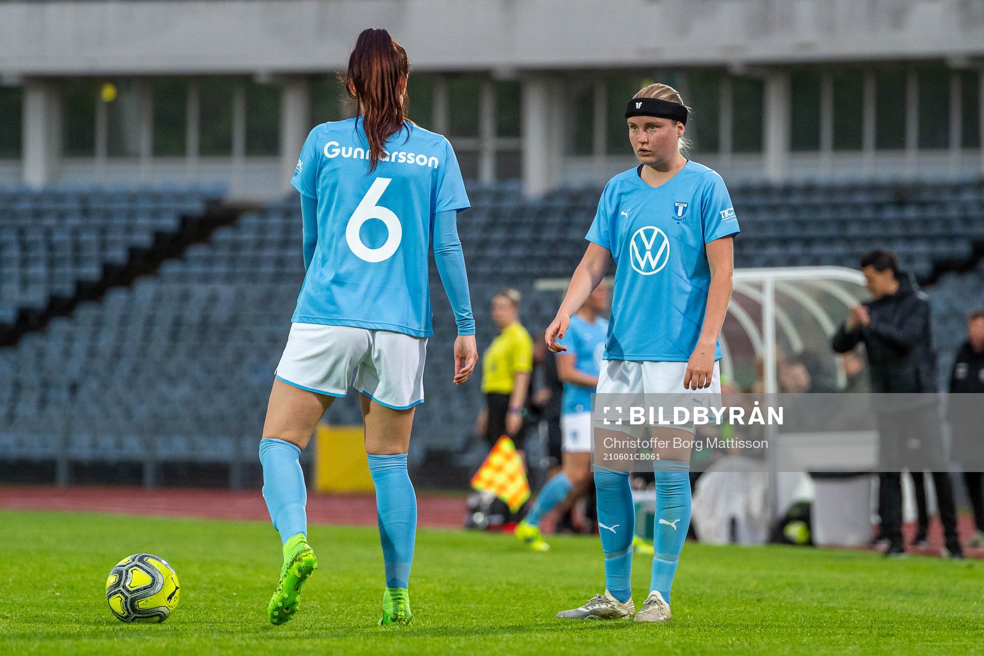 Malmö FFs Malin Gunnarsson och Rebecka Holm
