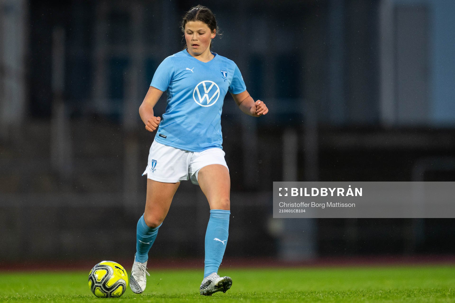 Malmö FFs Isabel Bodecker under träningsmatchen i fotboll mellan Malmö FF och FC Staffanstorp den 1 juni 2021 i Malmö.