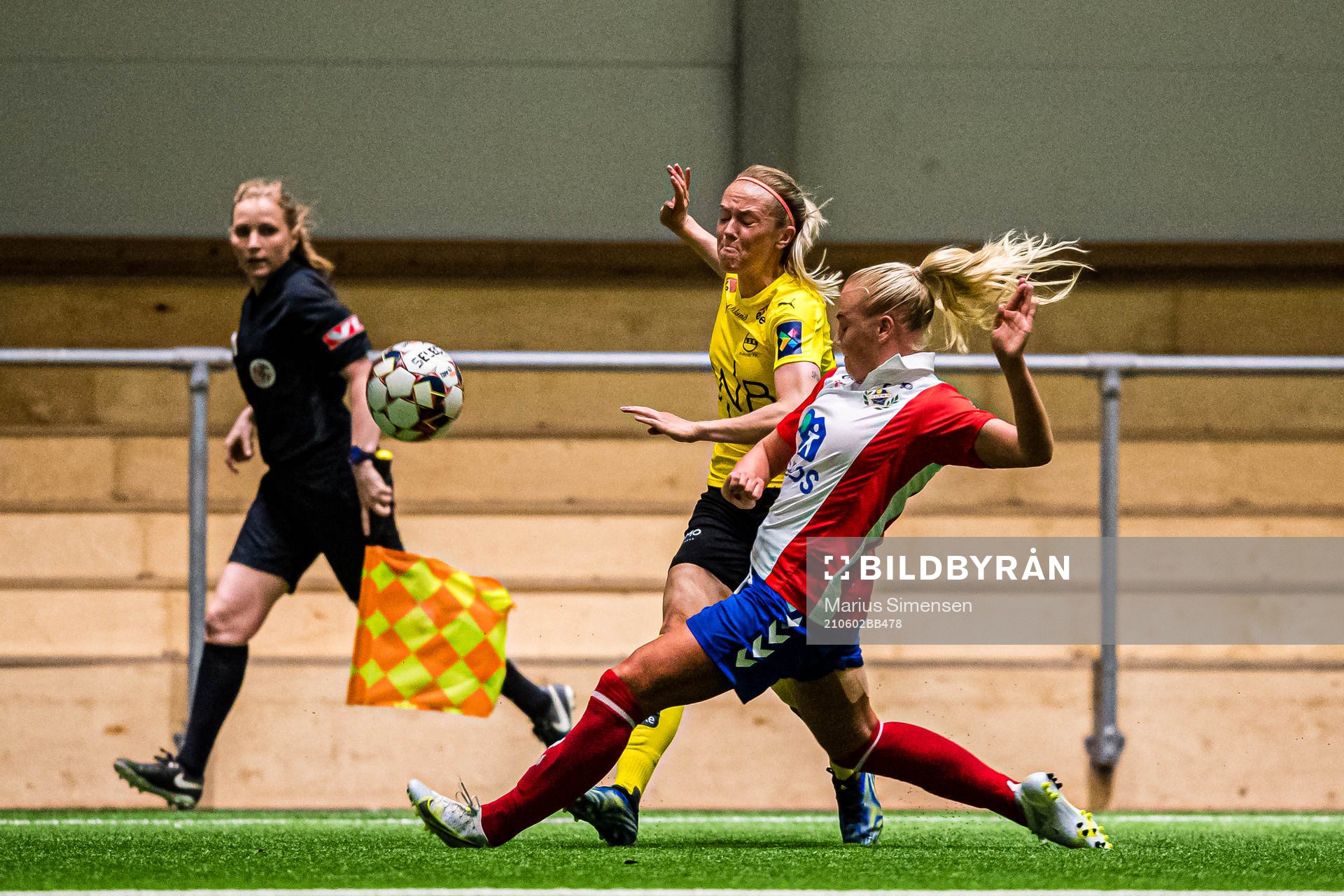 Cathrine Emelie Dahlström of LSK Kvinner anf Cathinka