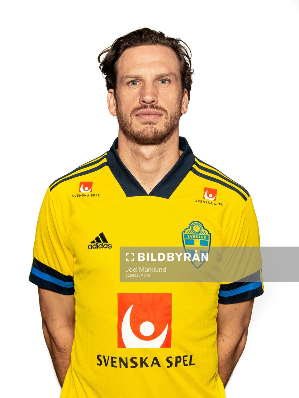 191112 Gustav Svensson of the Swedish national football
