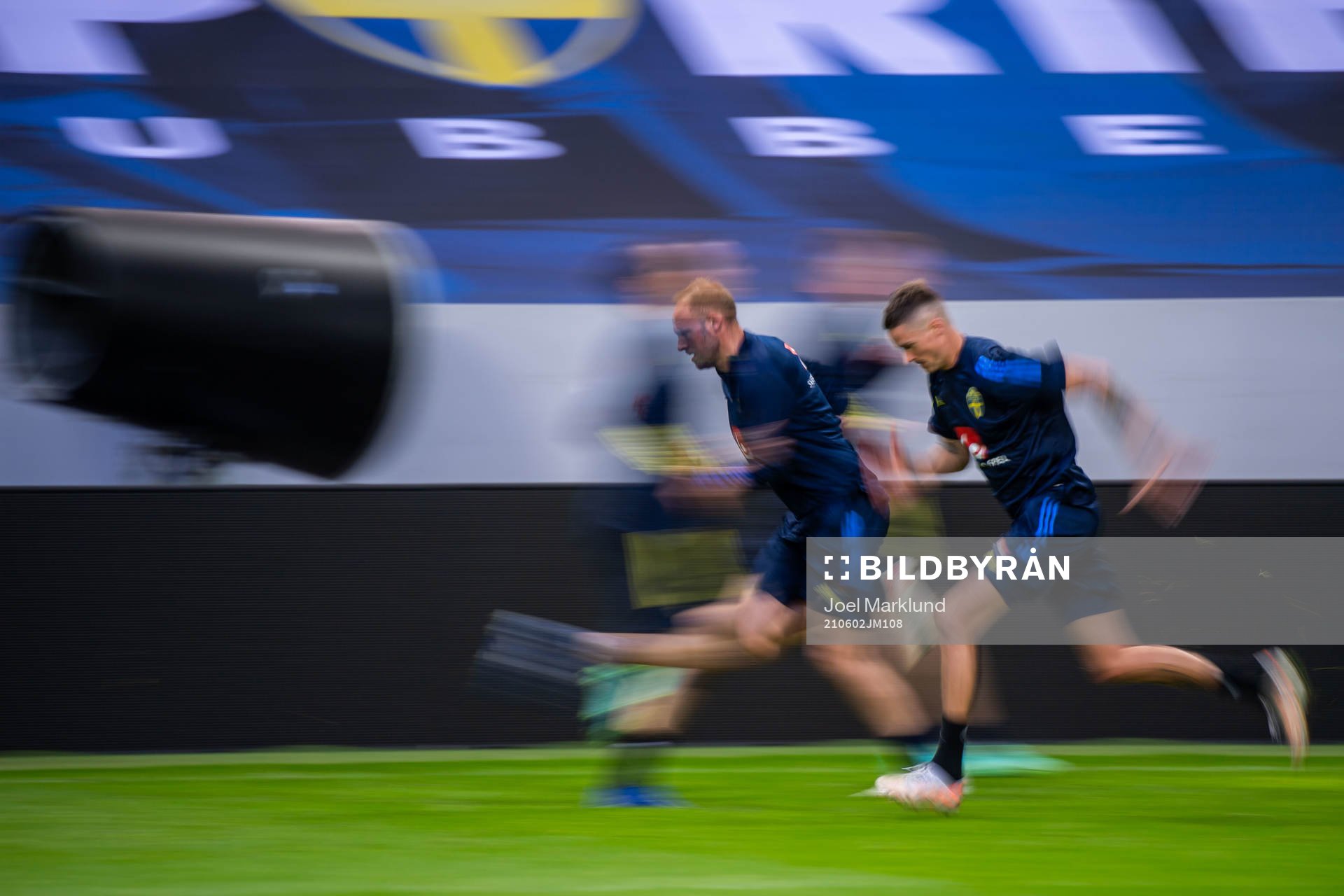 Andreas Granqvist  and Mikael Lustig  of the Swedish