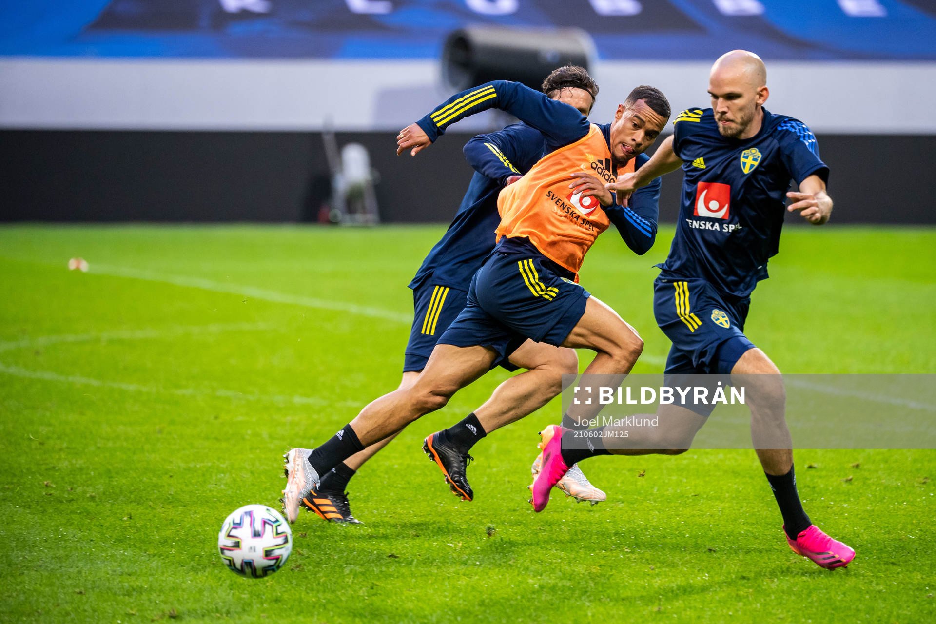 Robin Quaison and Marcus Danielson of the Swedish national