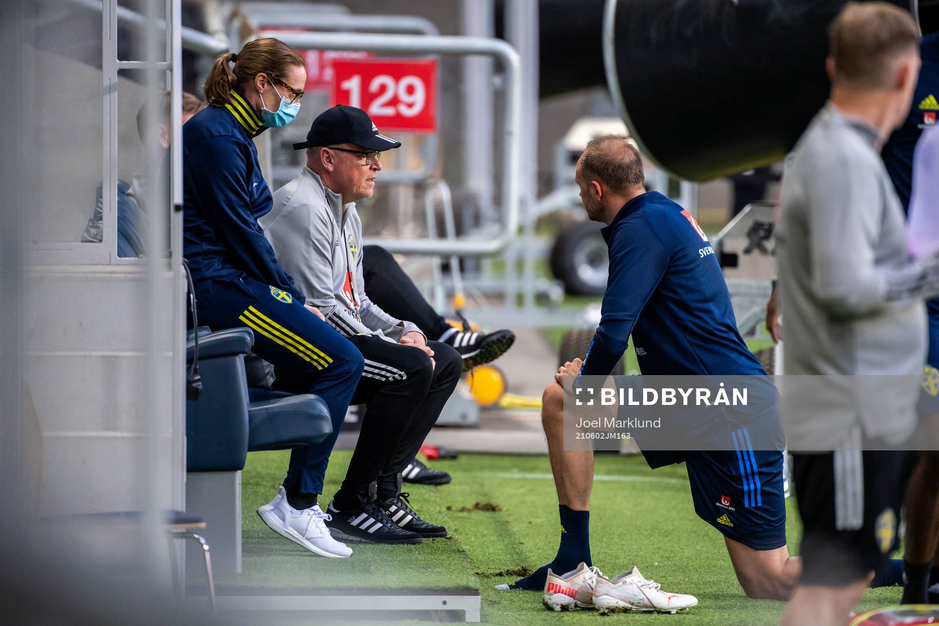 Janne Andersson, head coach and Andreas Granqvist  of the