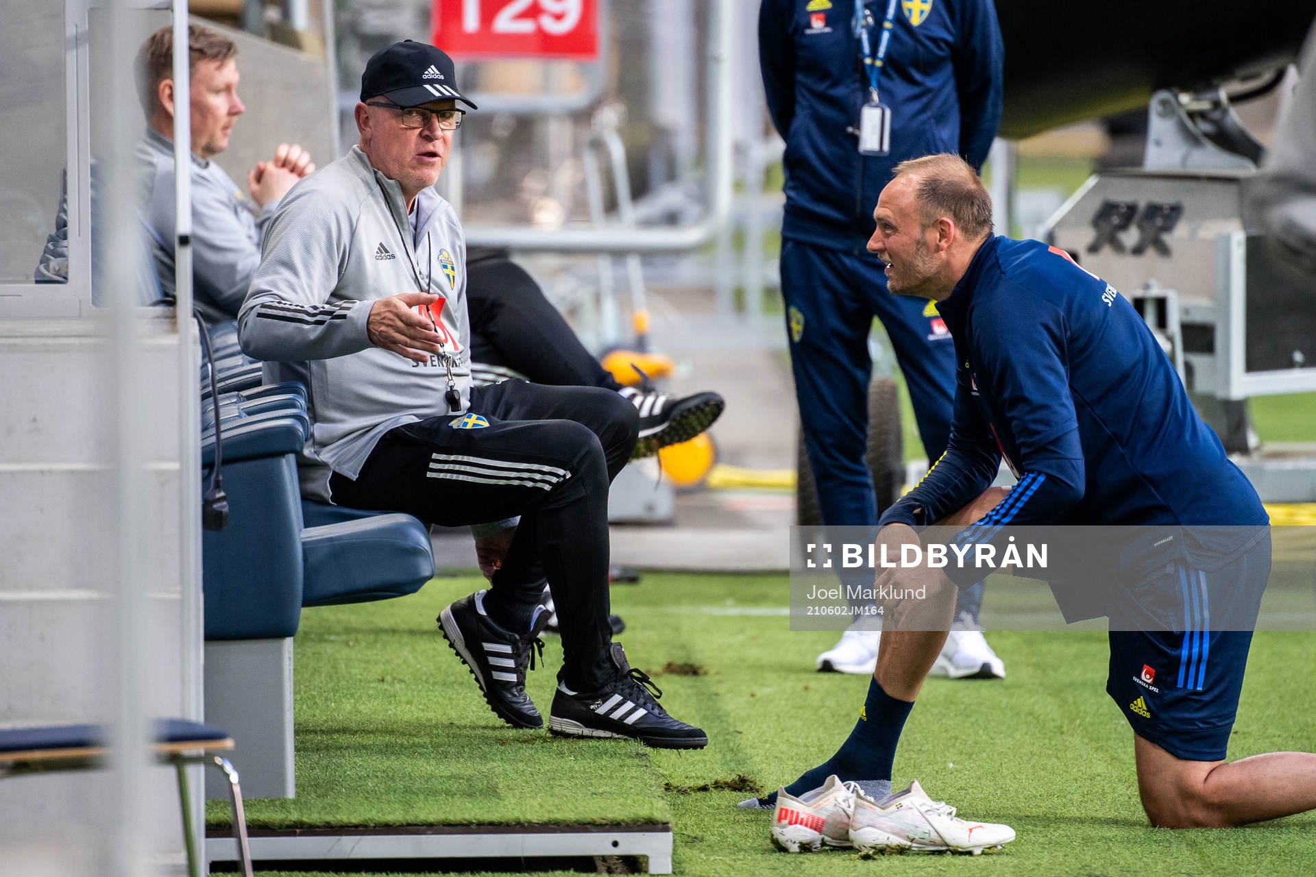 Janne Andersson, head coach and Andreas Granqvist  of the