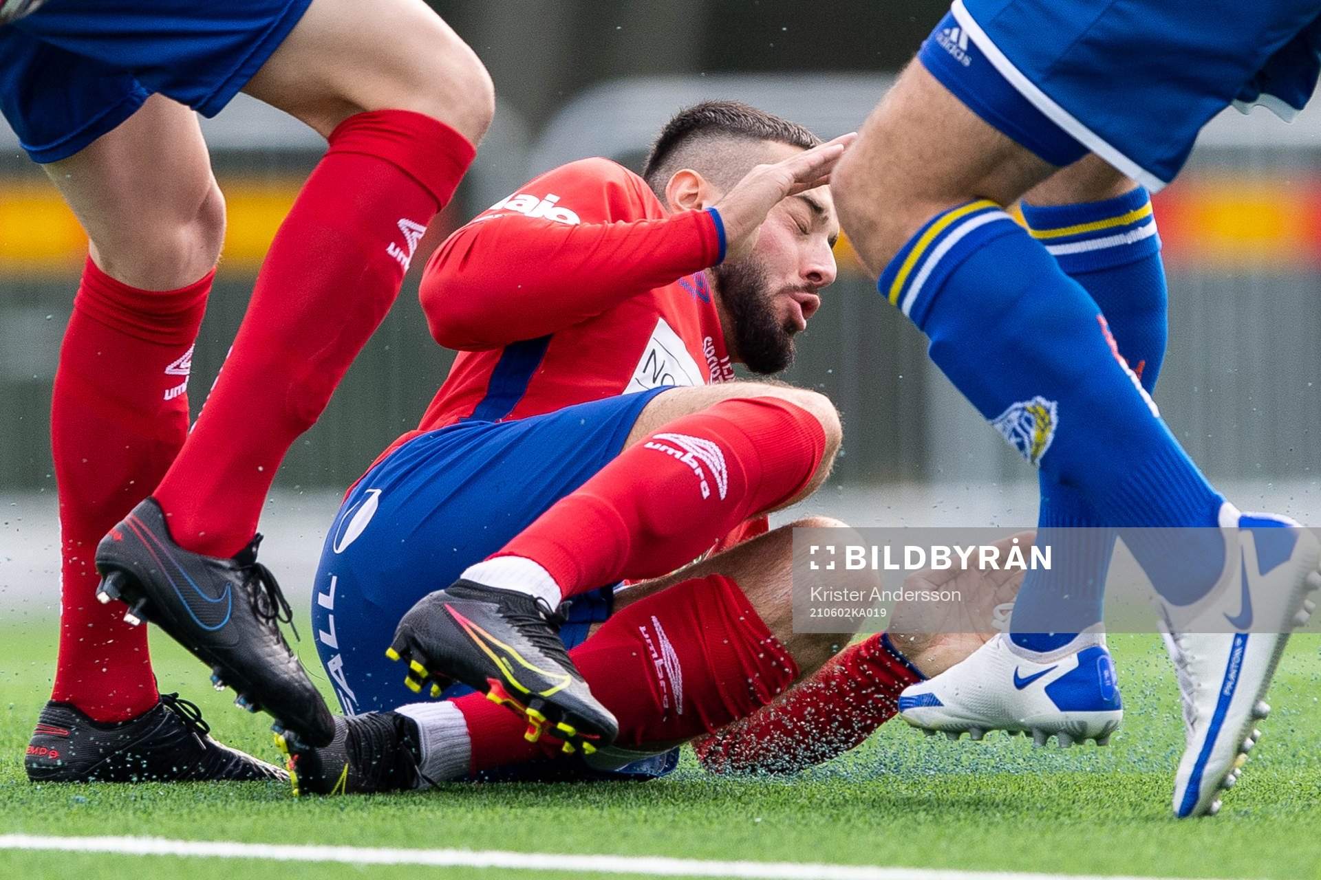 Varbergs GIF:s Gramos Selmani under fotbollsmatchen i Division 2 Västra Götaland mellan Onsala och Varbergs GIF den 2 juni 2021 i Kungsbacka.