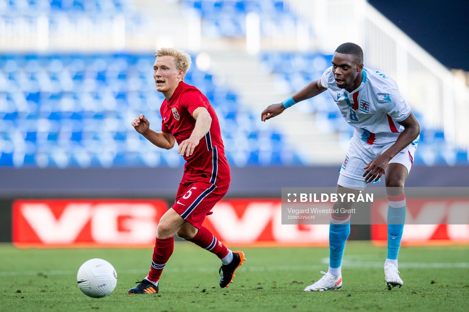 Birger Meling of Norway and Christopher Martins Pereira of